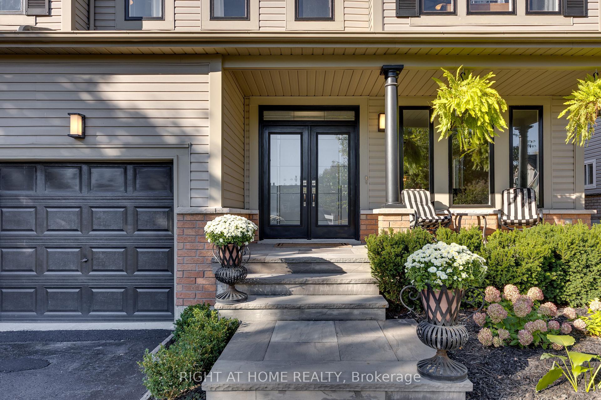 Photo 4 of 72 Birkhall Place, Barrie, Innis-Shore — HOMEH