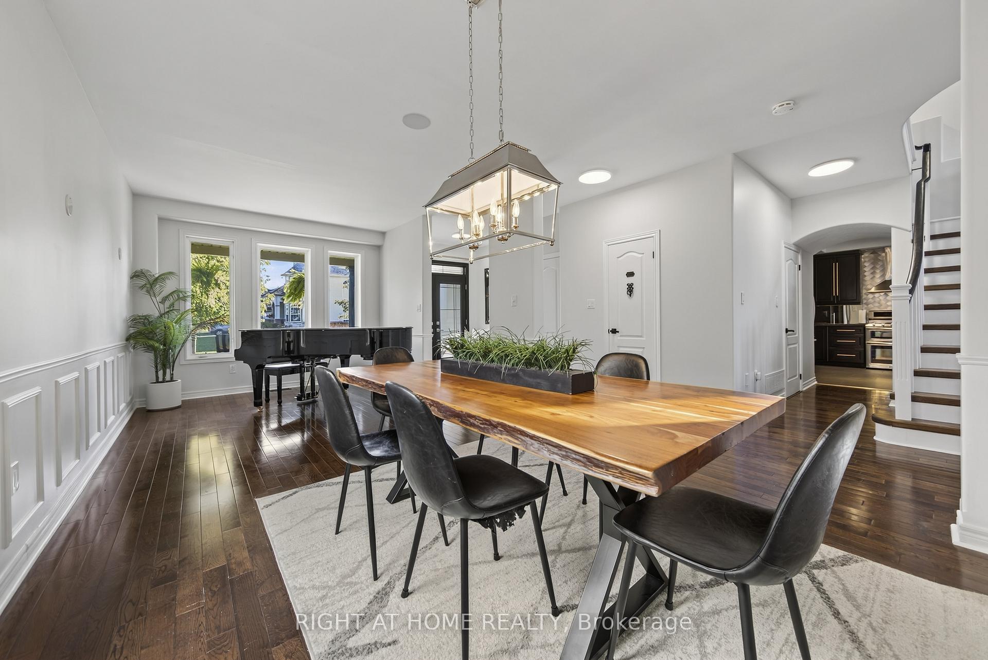 Photo 9 of 72 Birkhall Place, Barrie, Innis-Shore — HOMEH