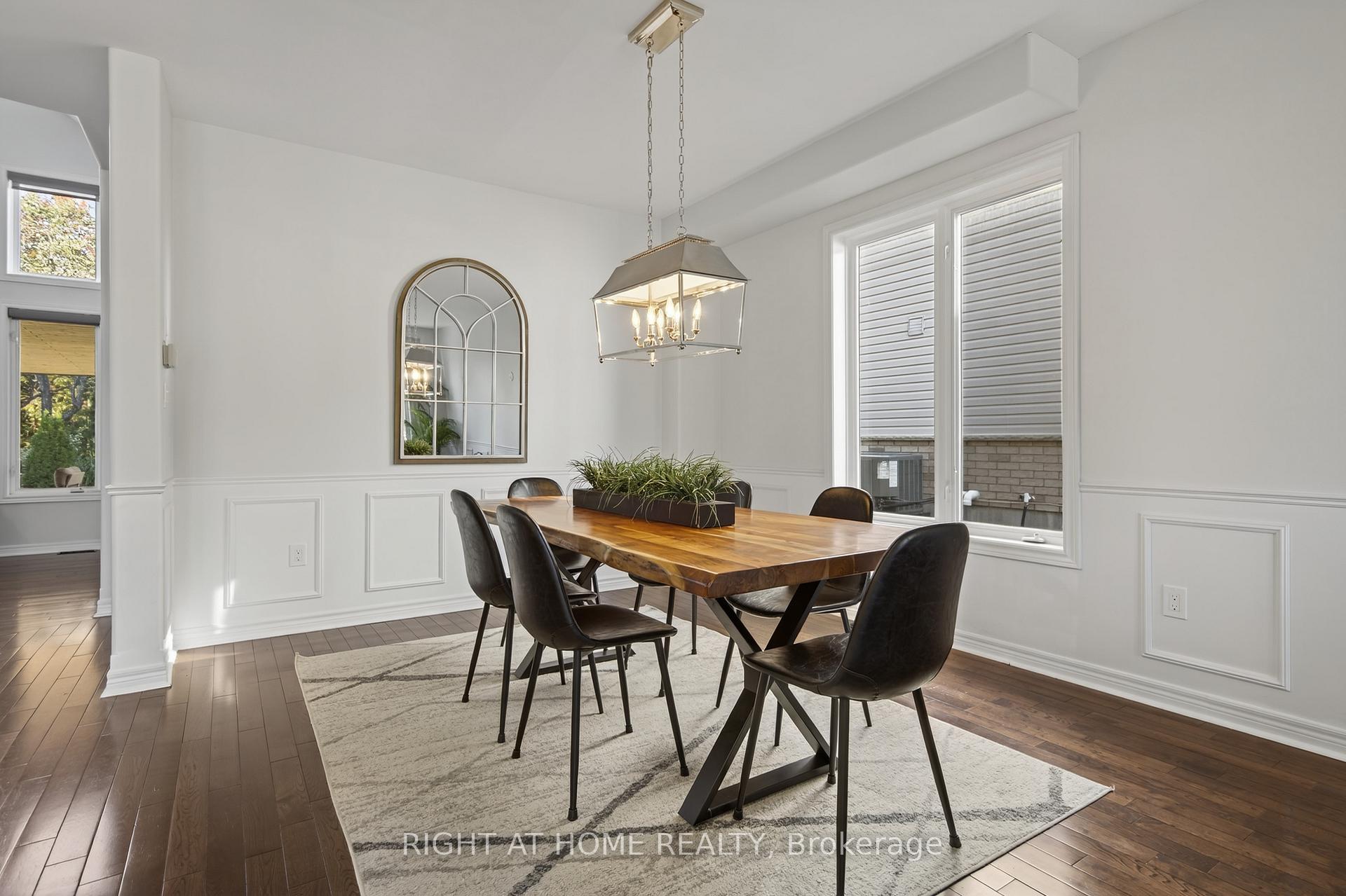 Photo 10 of 72 Birkhall Place, Barrie, Innis-Shore — HOMEH