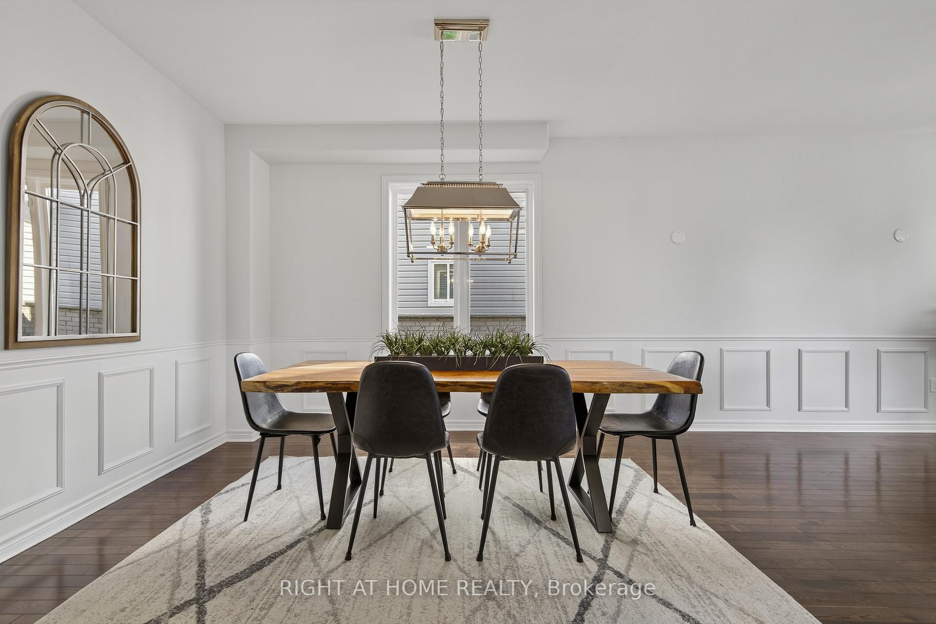 Photo 13 of 72 Birkhall Place, Barrie, Innis-Shore — HOMEH