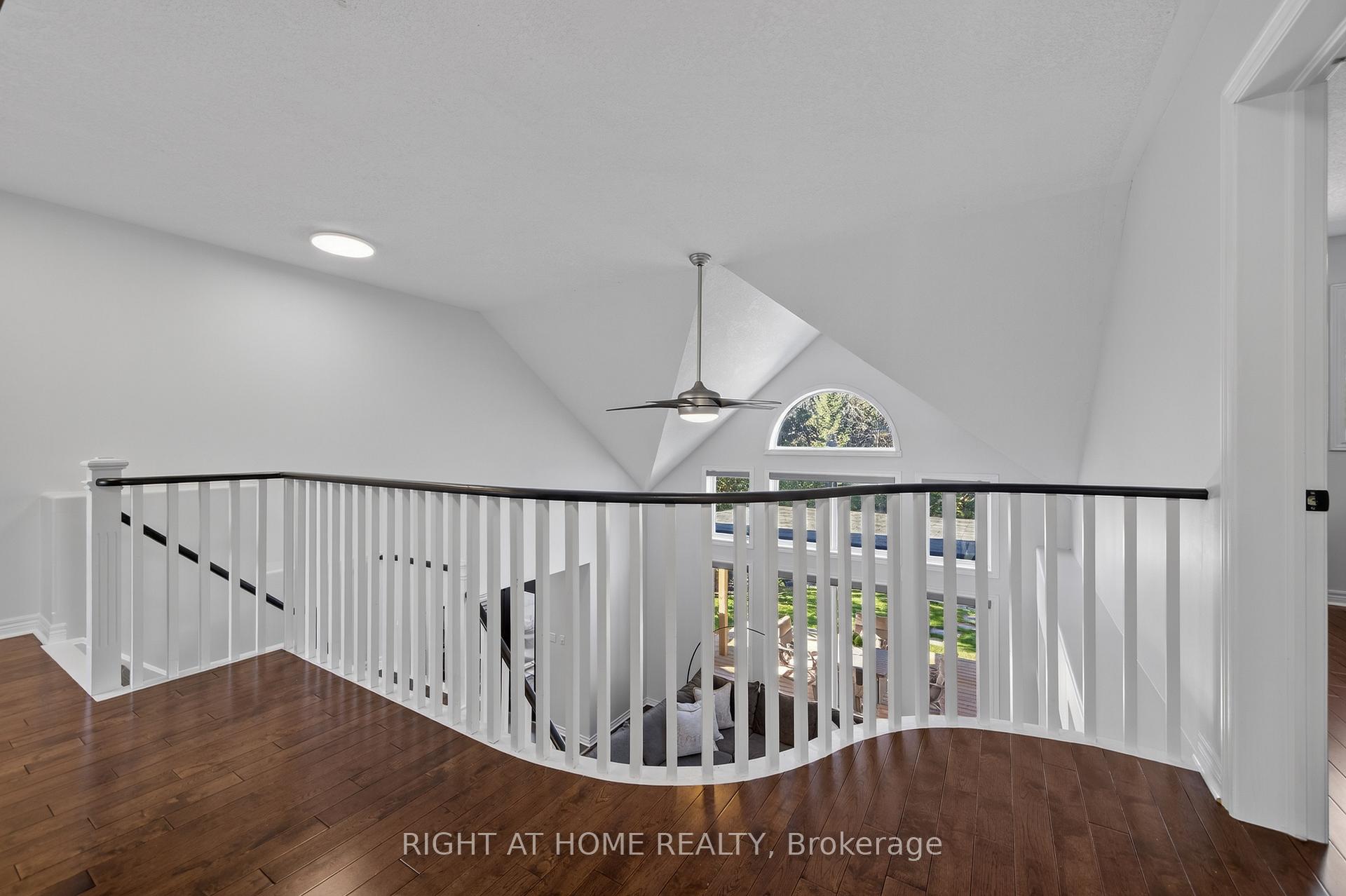 Photo 29 of 72 Birkhall Place, Barrie, Innis-Shore — HOMEH