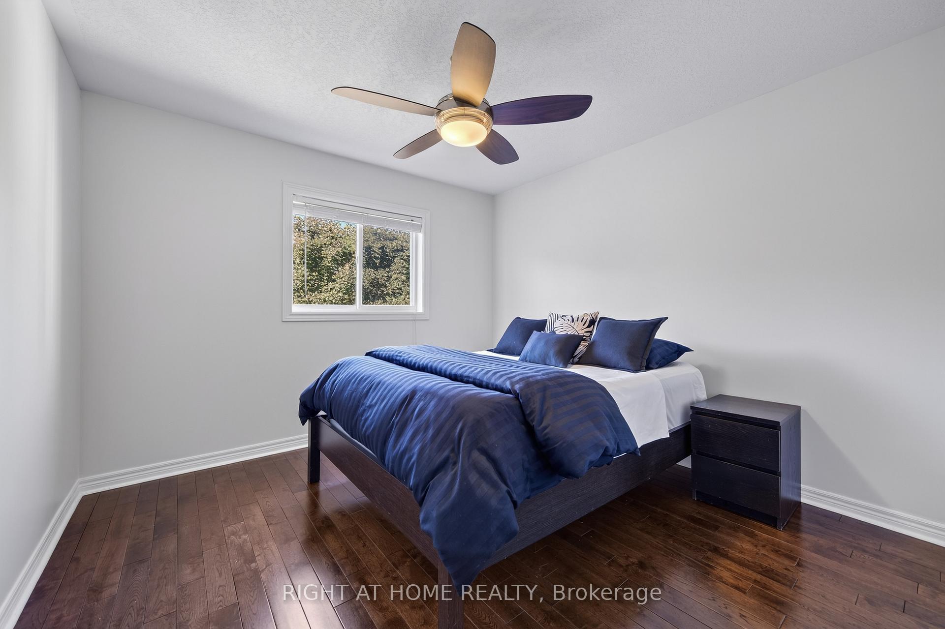 Photo 39 of 72 Birkhall Place, Barrie, Innis-Shore — HOMEH