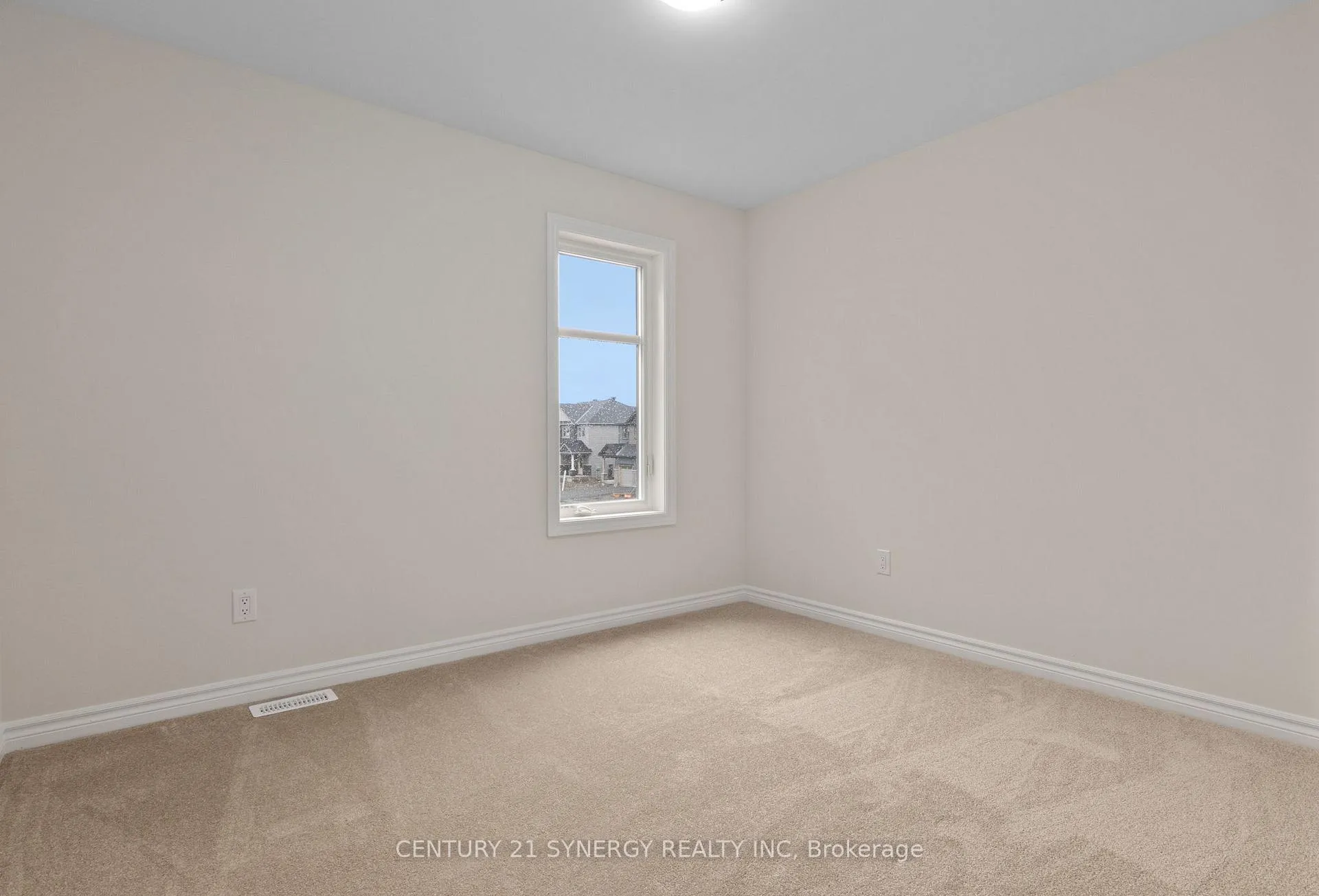 Photo 11 of 405 Ventoux Avenue, Ottawa, Notting Hill/Summerside — HOMEH