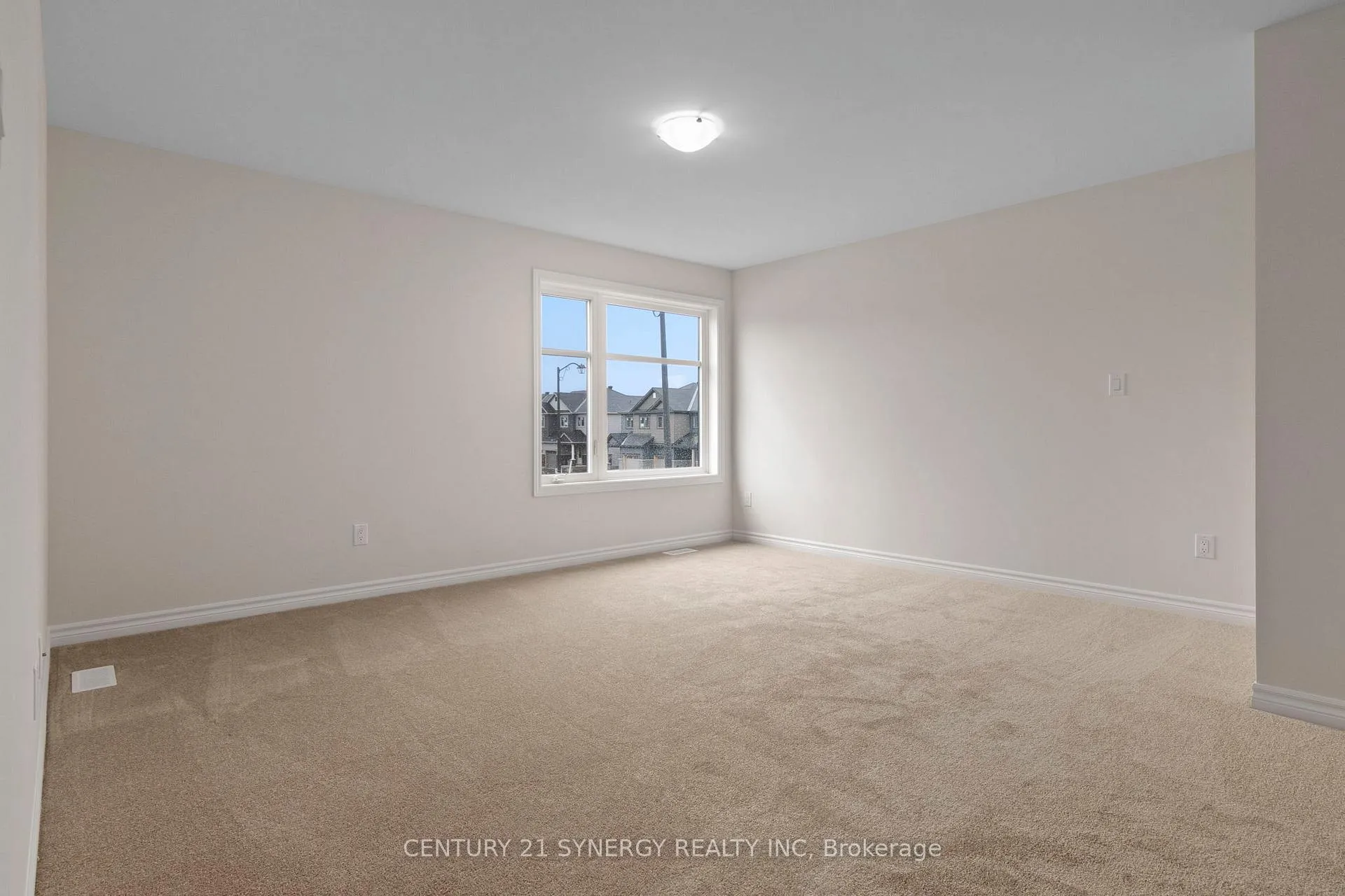 Photo 13 of 405 Ventoux Avenue, Ottawa, Notting Hill/Summerside — HOMEH