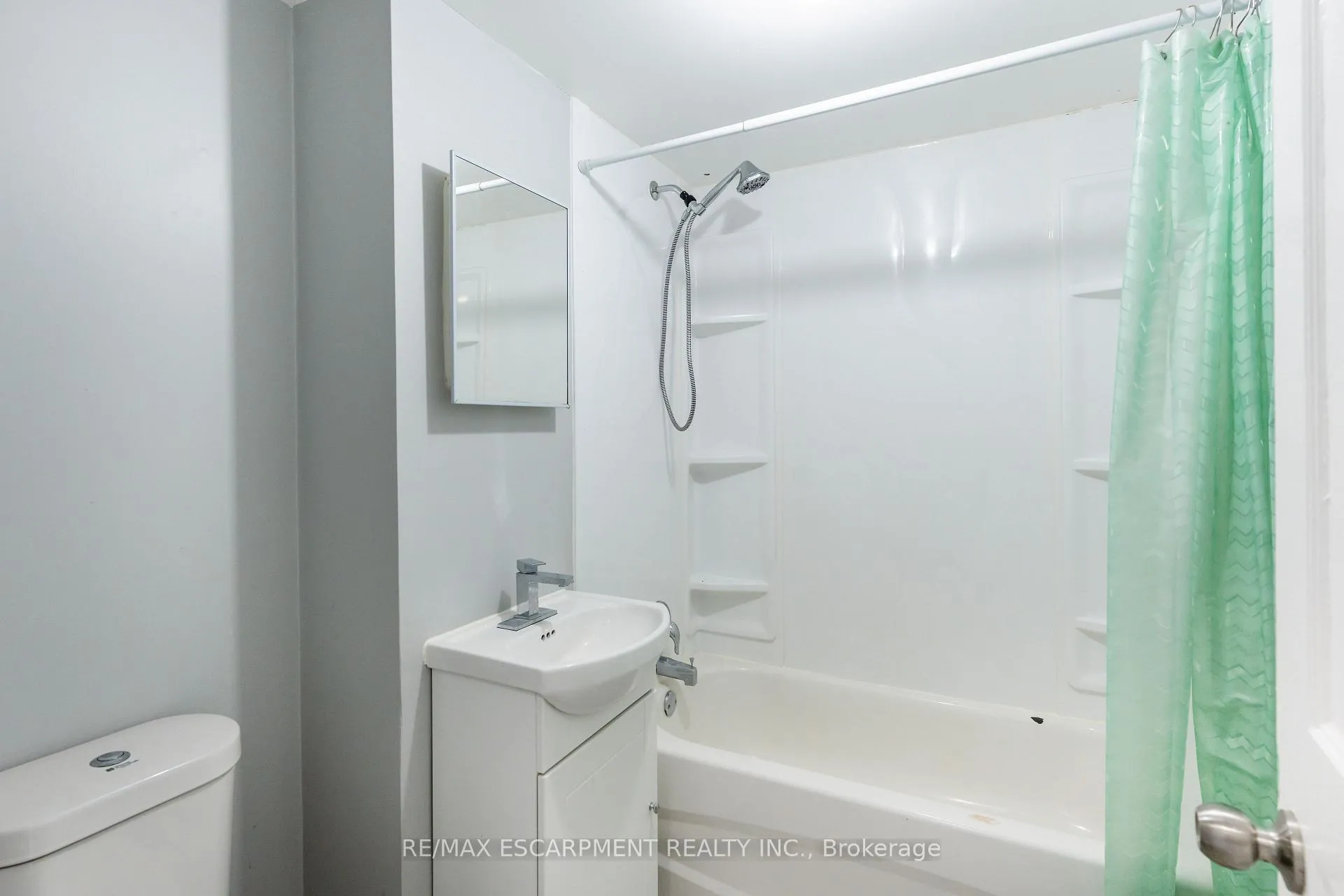 Photo 26 of 289 Roxborough Avenue N, Hamilton, Crown Point — HOMEH