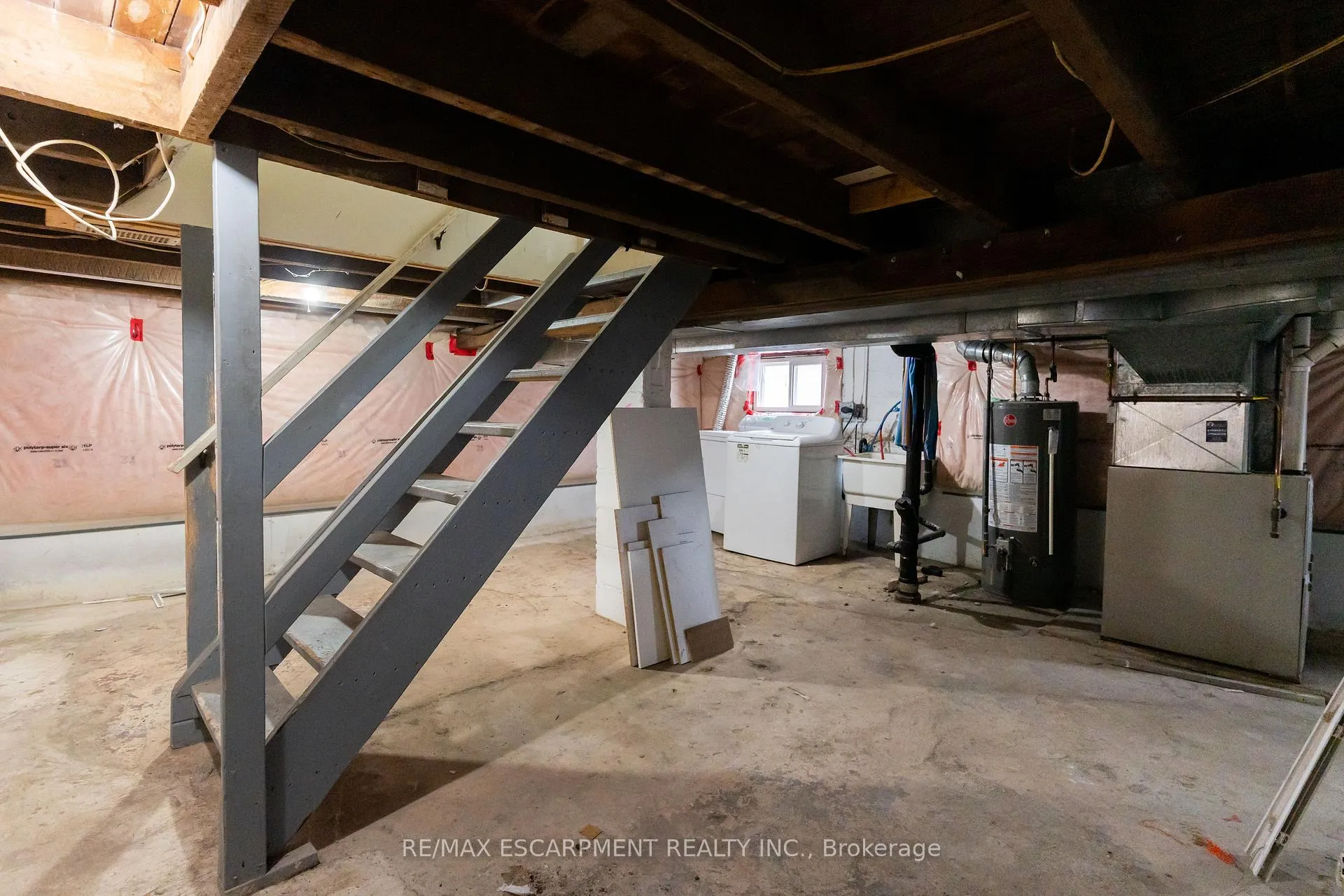 Photo 27 of 289 Roxborough Avenue N, Hamilton, Crown Point — HOMEH