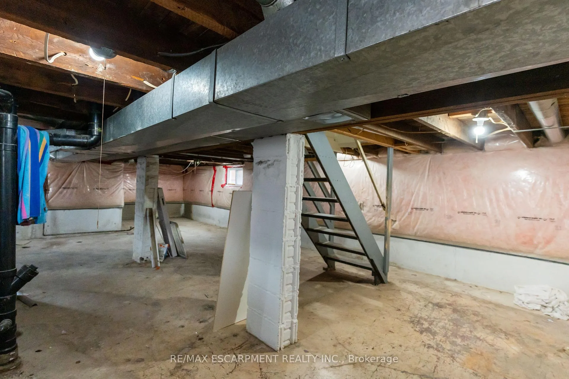 Photo 30 of 289 Roxborough Avenue N, Hamilton, Crown Point — HOMEH