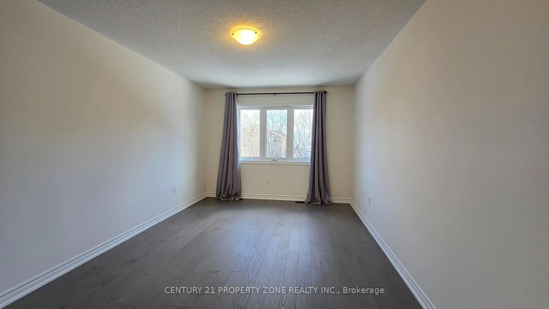 Photo 13 of 573 Celandine Terrace, Milton, Walker — HOMEH