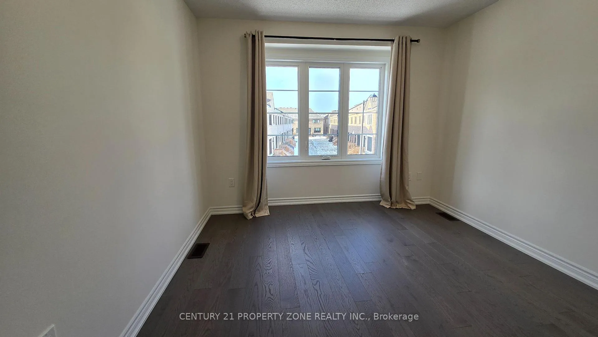 Photo 25 of 573 Celandine Terrace, Milton, Walker — HOMEH