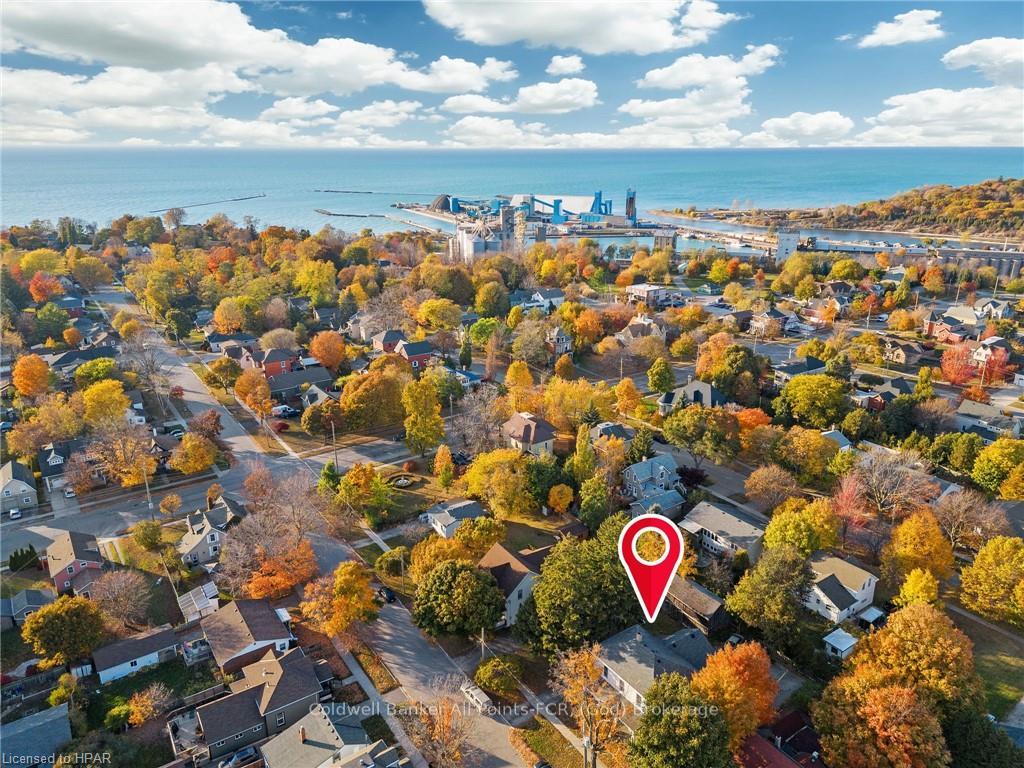 Photo 2 of 116 Quebec Street, Goderich, Goderich (Town) — HOMEH