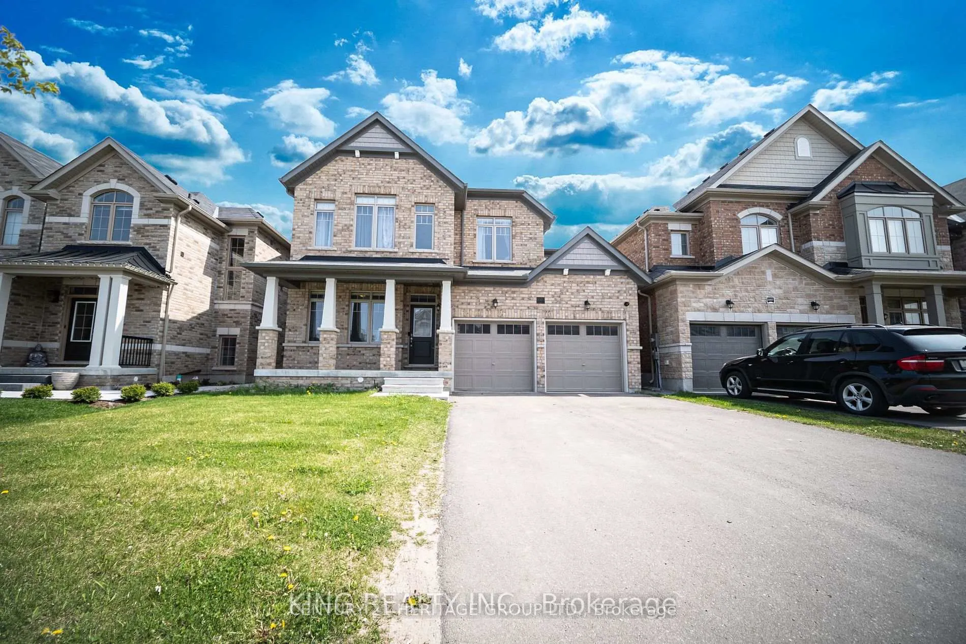 Front of 1003 Larter Street N
