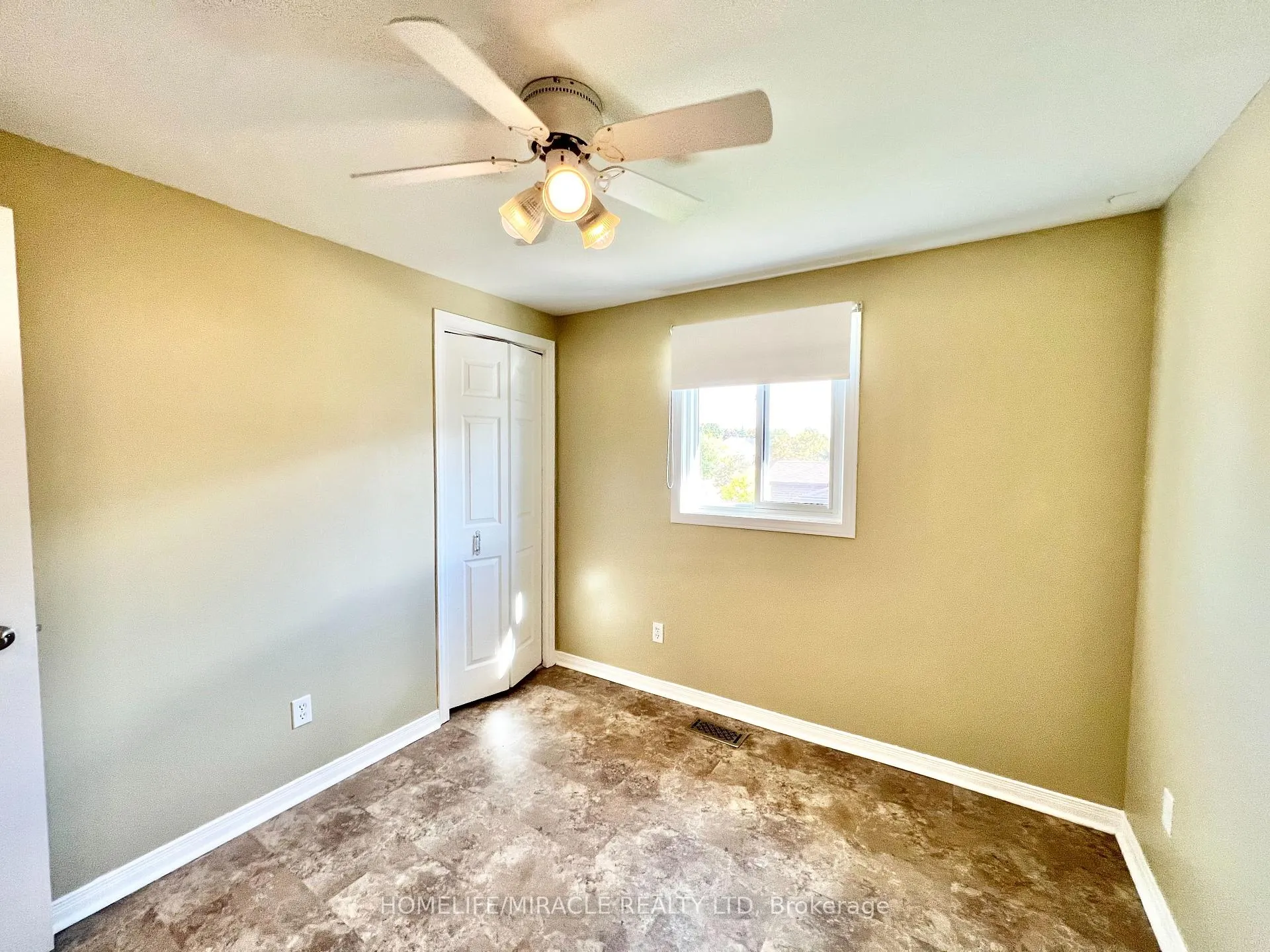 Photo 12 of Unit 1, 336 Rolling Meadows Drive, Kitchener — HOMEH