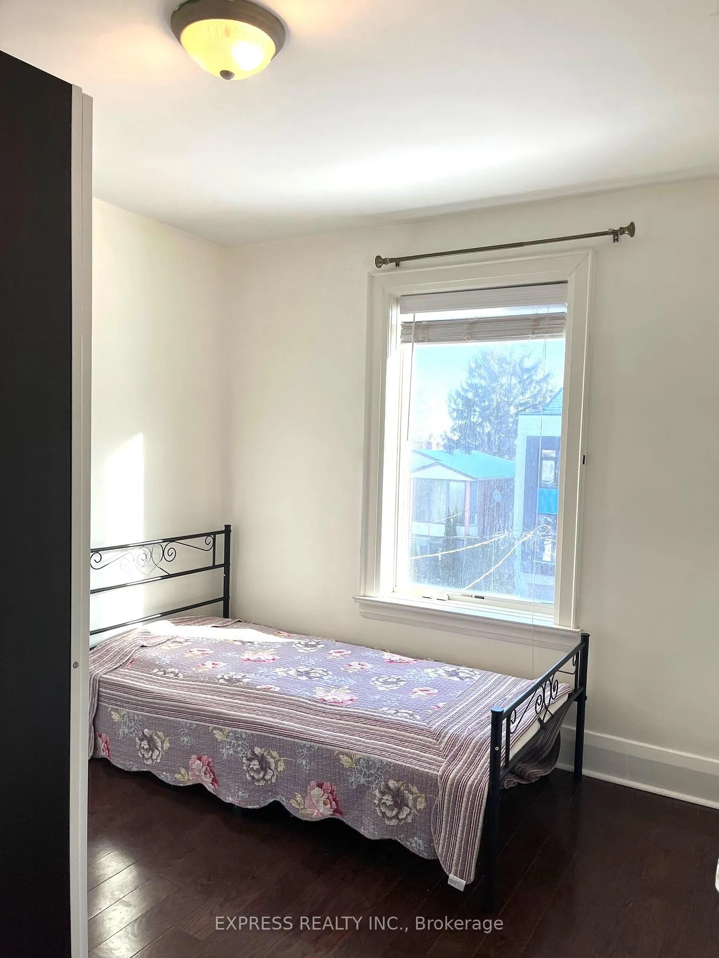 Photo 13 of 124 Banff Road, Toronto, Mount Pleasant East — HOMEH