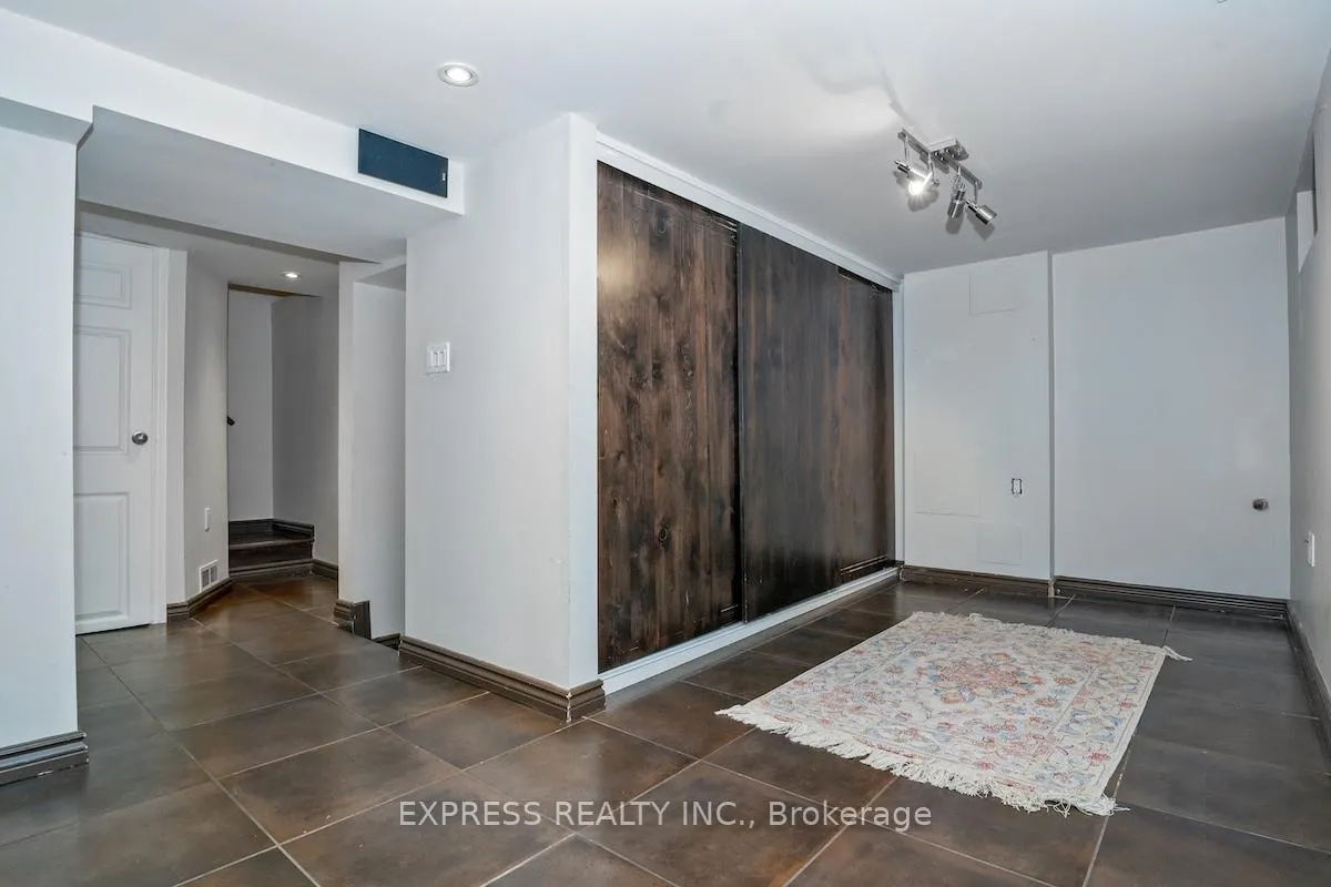 Photo 18 of 124 Banff Road, Toronto, Mount Pleasant East — HOMEH