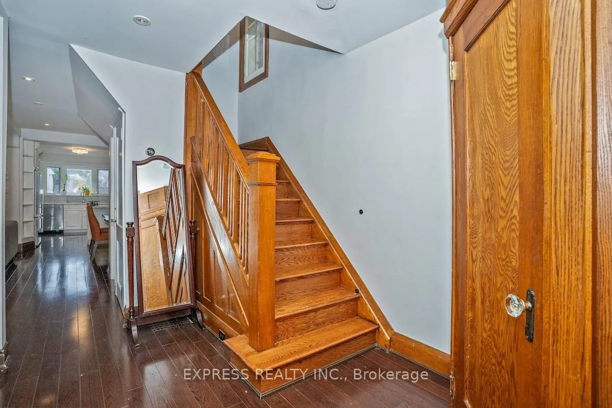 Photo 19 of 124 Banff Road, Toronto, Mount Pleasant East — HOMEH