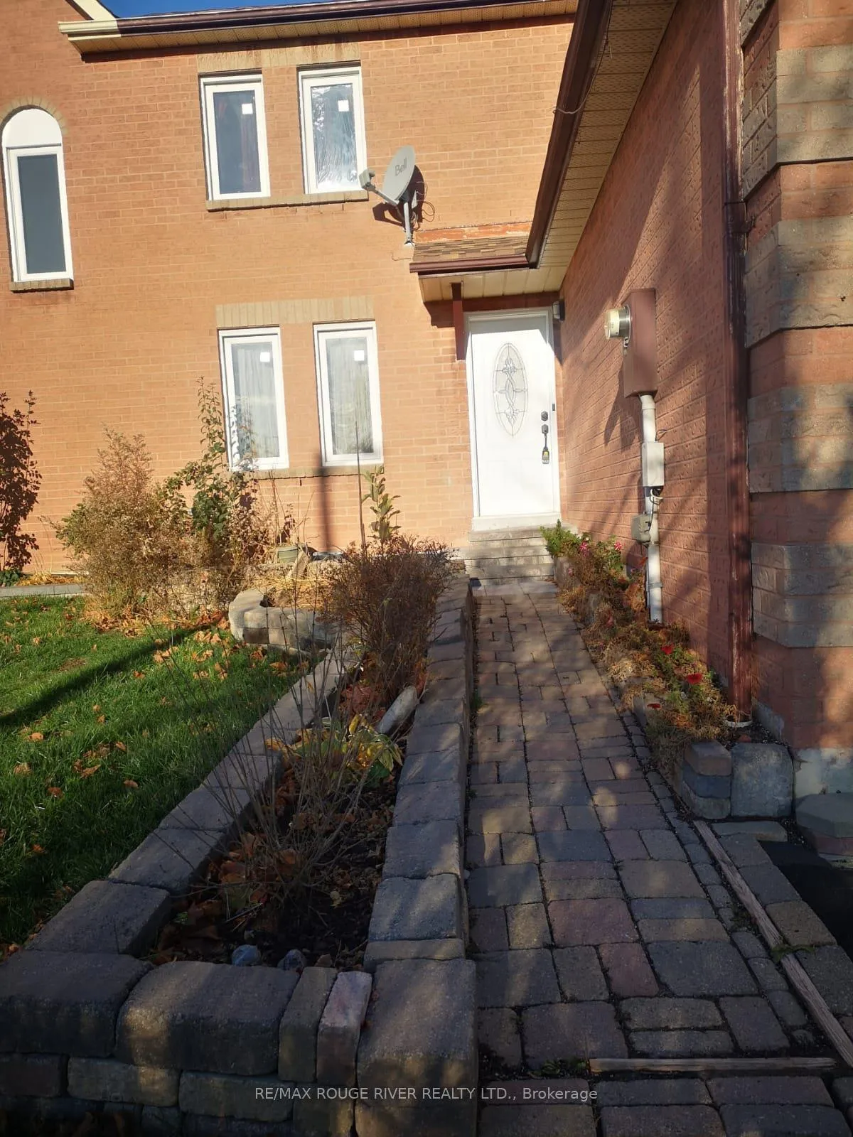 Photo 12 of 80 Wright Crescent, Ajax, Central — HOMEH