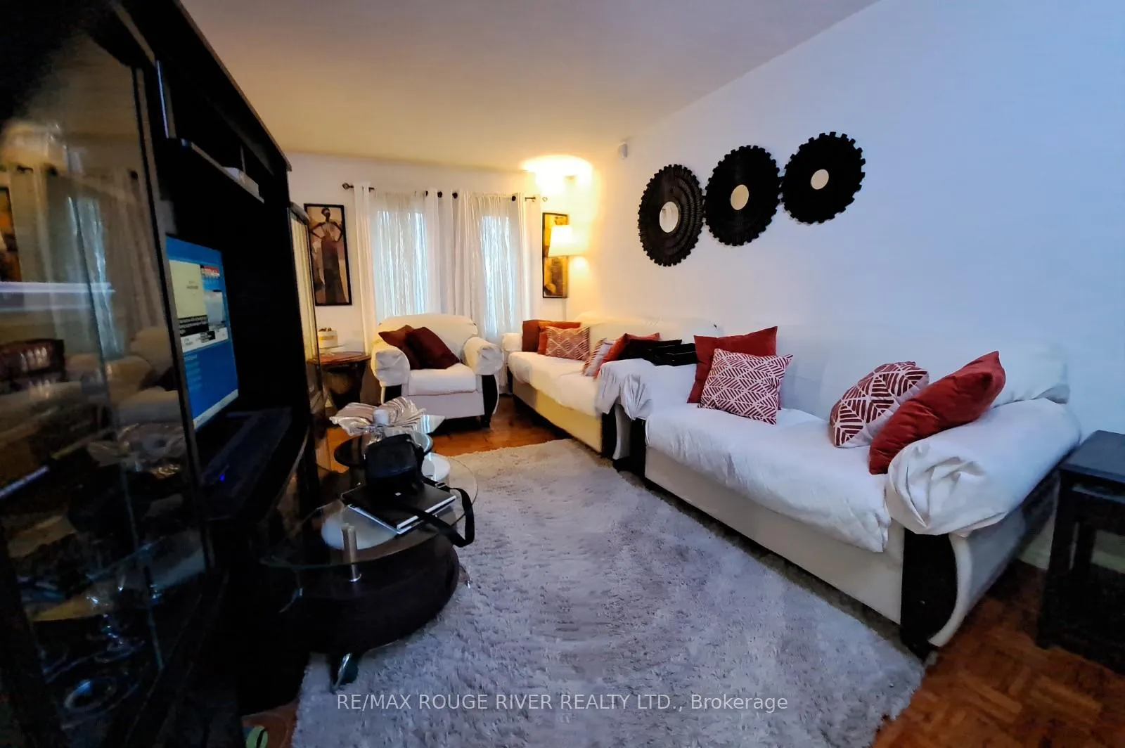 Photo 16 of 80 Wright Crescent, Ajax, Central — HOMEH