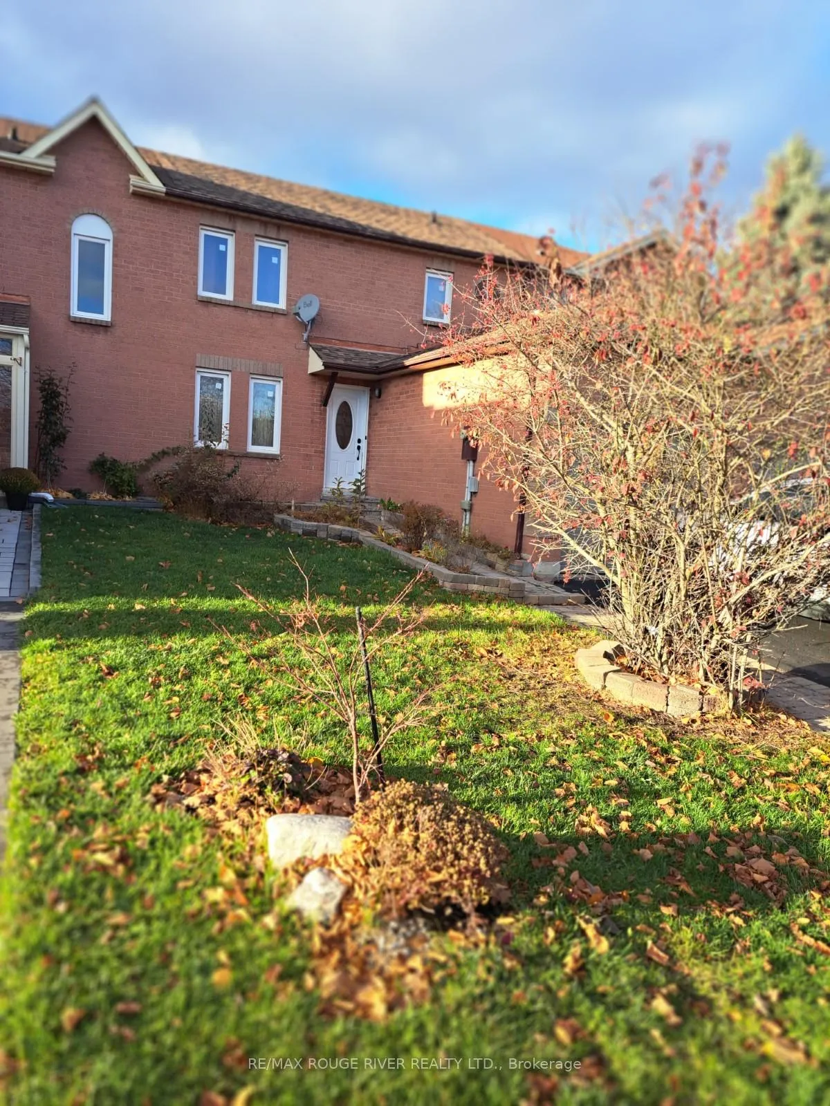 Photo 22 of 80 Wright Crescent, Ajax, Central — HOMEH