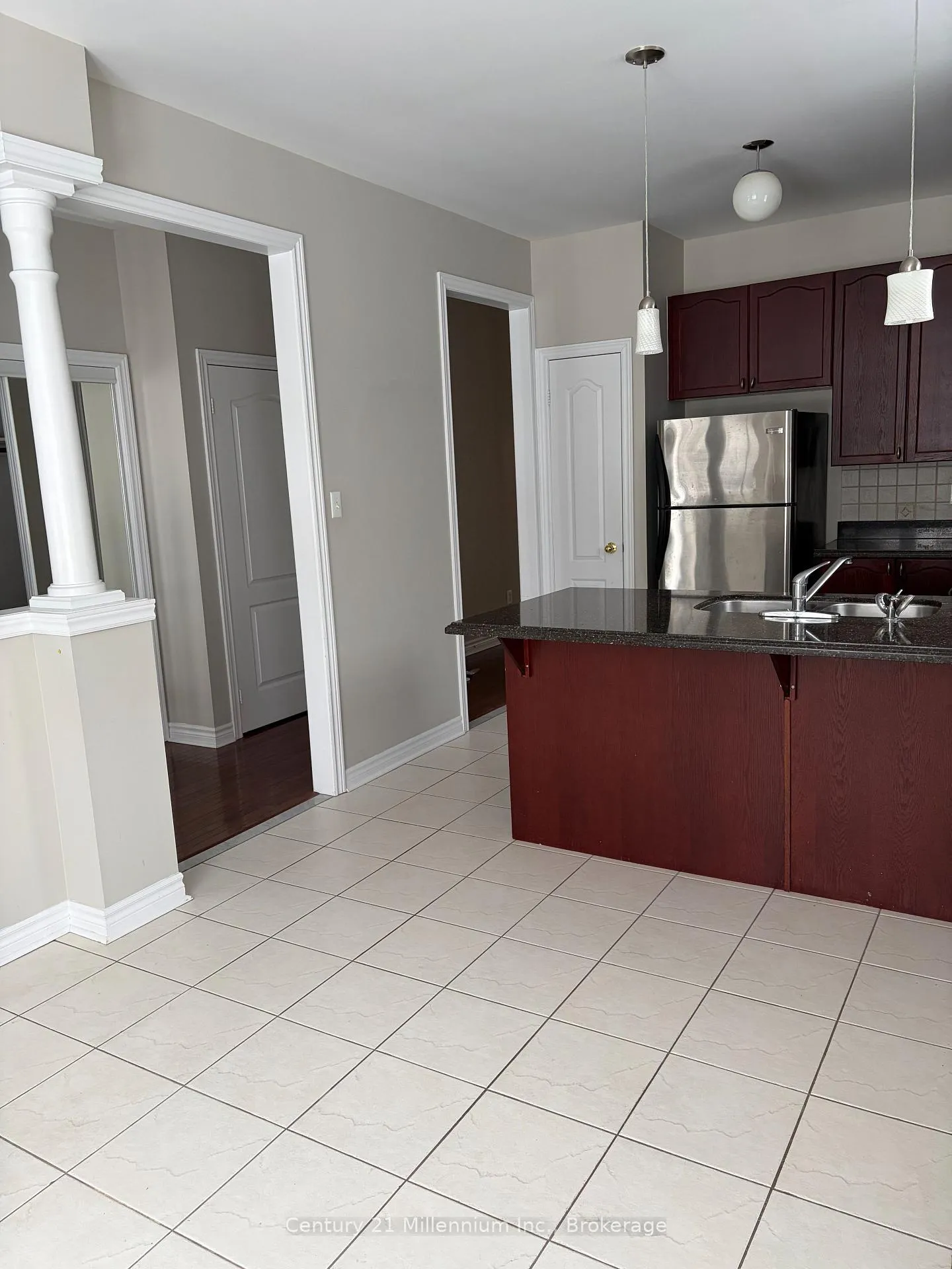 Photo 4 of 170 41st Street, Wasaga Beach — HOMEH