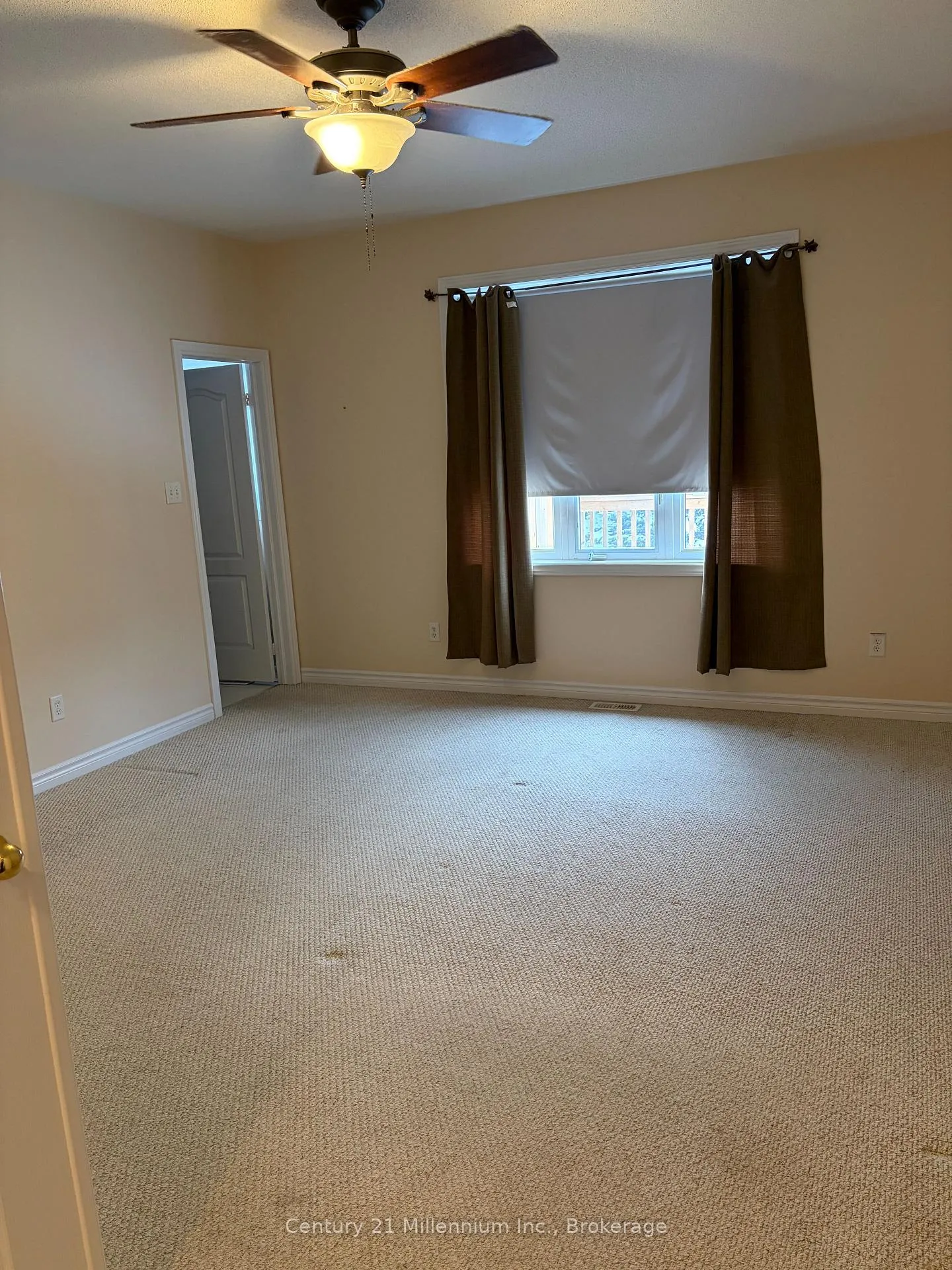 Photo 8 of 170 41st Street, Wasaga Beach — HOMEH