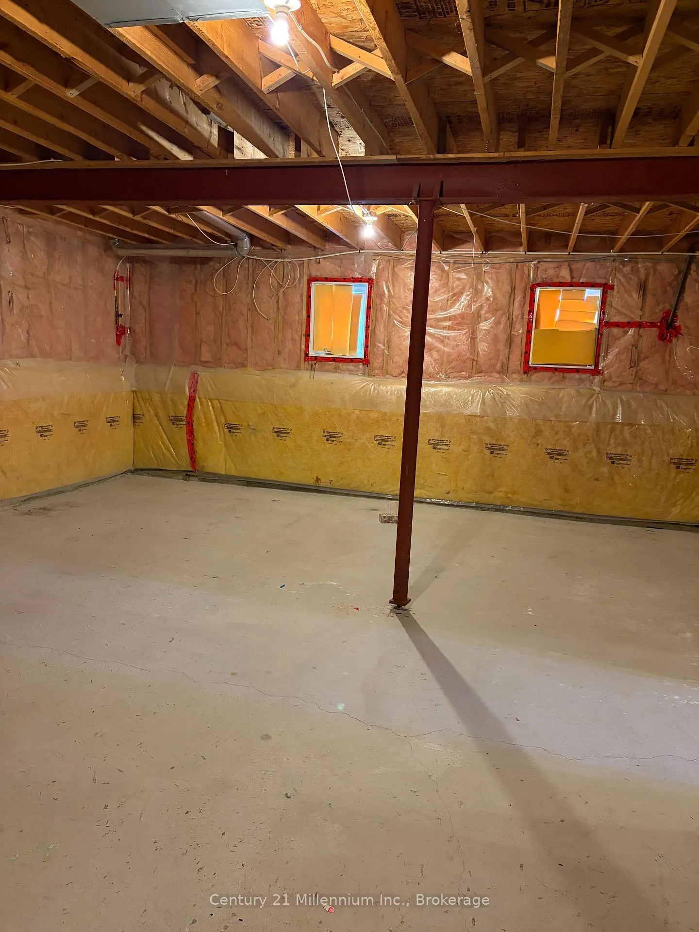Photo 15 of 170 41st Street, Wasaga Beach — HOMEH