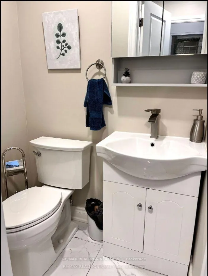 Photo 7 of Unit APT A - ROOM 2, 1985 Danforth Avenue, Toronto, Woodbine Corridor — HOMEH