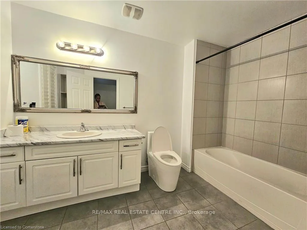 Photo 12 of Unit 19, 9 Hampton Brook Way, Hamilton, Mount Hope — HOMEH