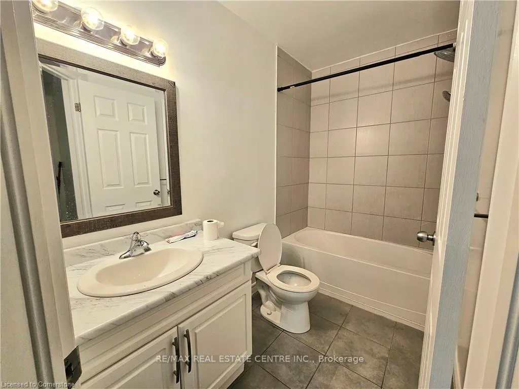 Photo 15 of Unit 19, 9 Hampton Brook Way, Hamilton, Mount Hope — HOMEH