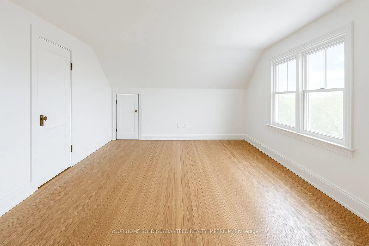 Photo 6 of Unit 2, 428 Thorold Road, Welland, N. Welland — HOMEH