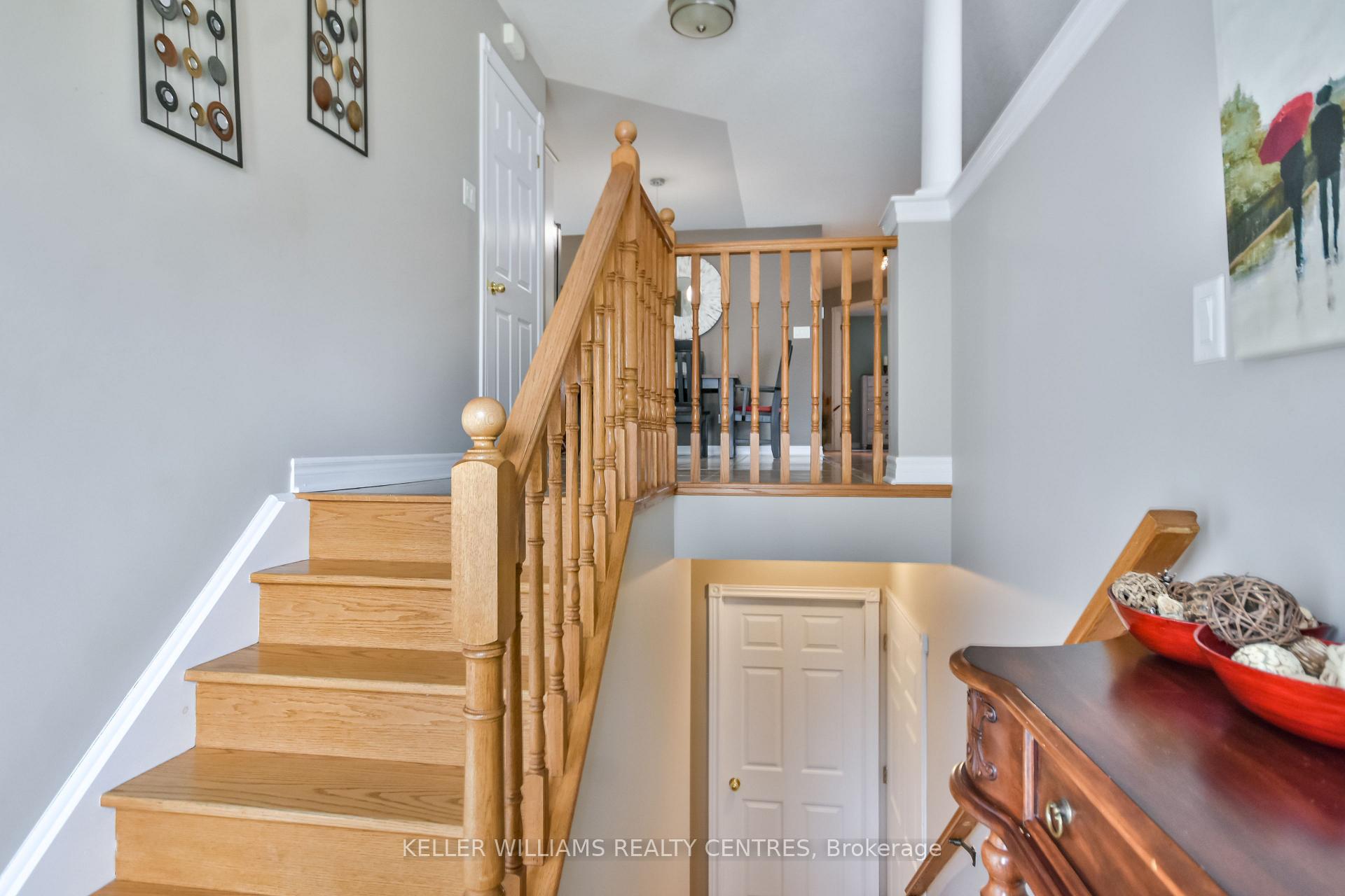 Photo 3 of 218 Lamont Court, Clearview, Stayner — HOMEH