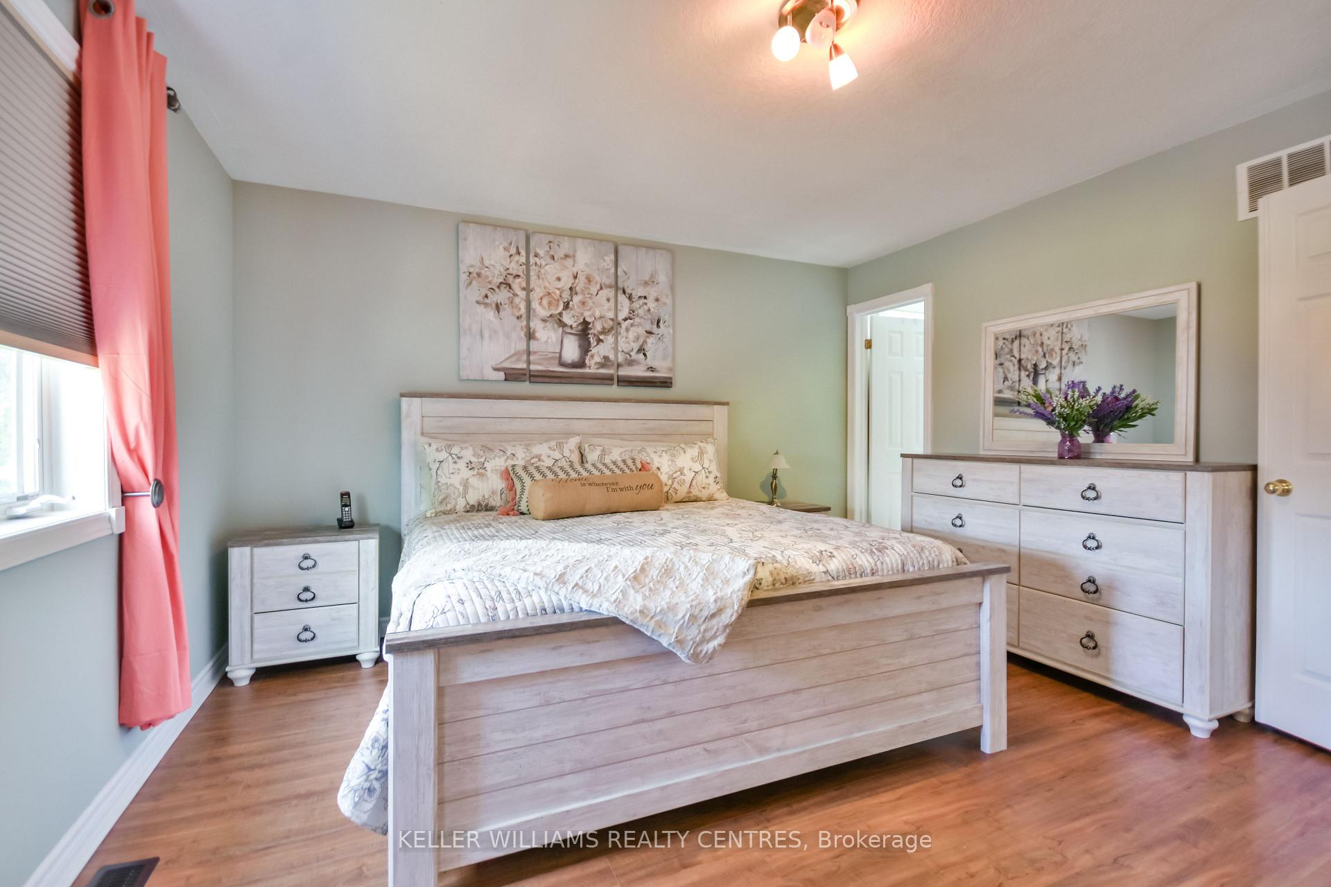 Photo 15 of 218 Lamont Court, Clearview, Stayner — HOMEH