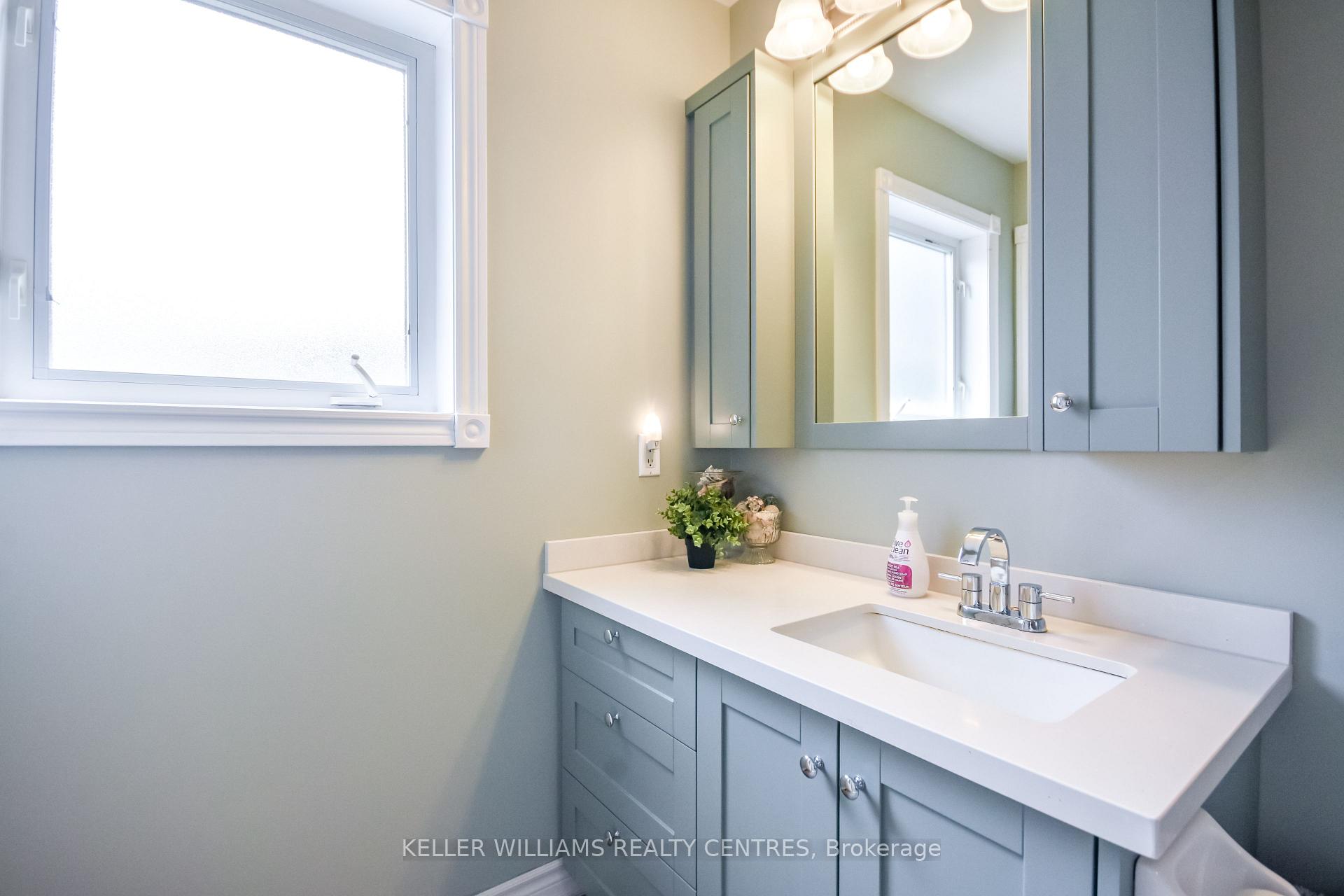 Photo 19 of 218 Lamont Court, Clearview, Stayner — HOMEH