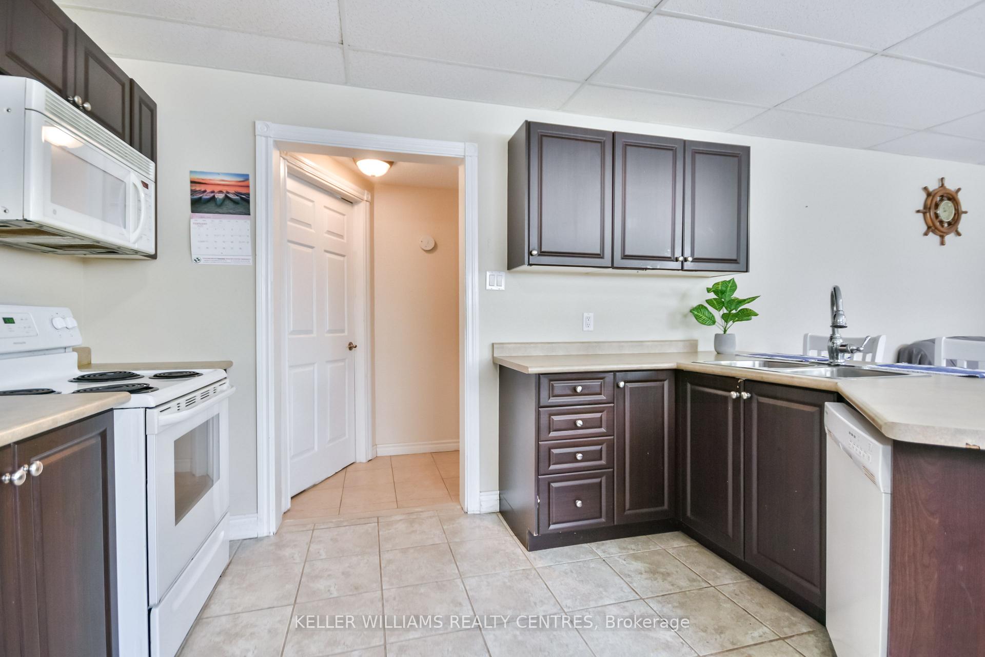 Photo 32 of 218 Lamont Court, Clearview, Stayner — HOMEH