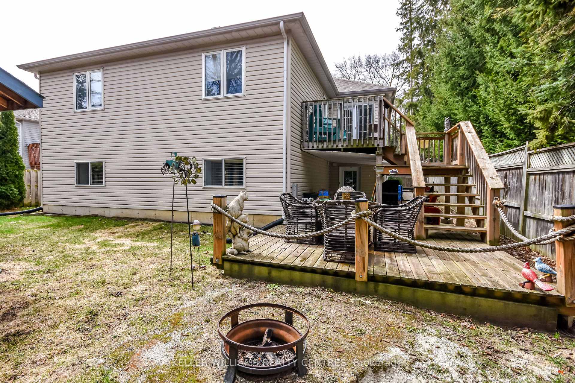 Photo 47 of 218 Lamont Court, Clearview, Stayner — HOMEH