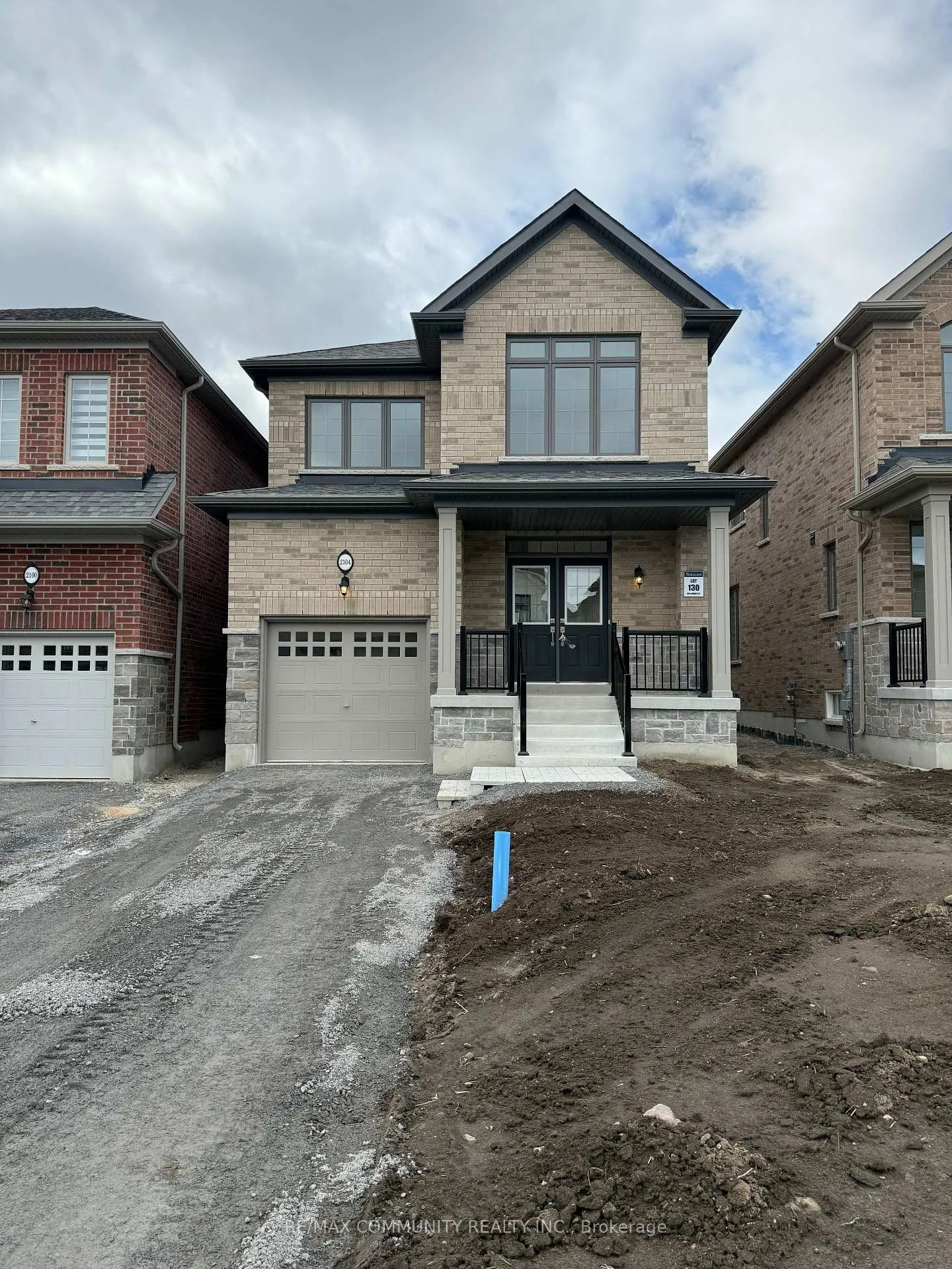 Photo 1 of 2104 Hallandale Street, Oshawa, Kedron — HOMEH