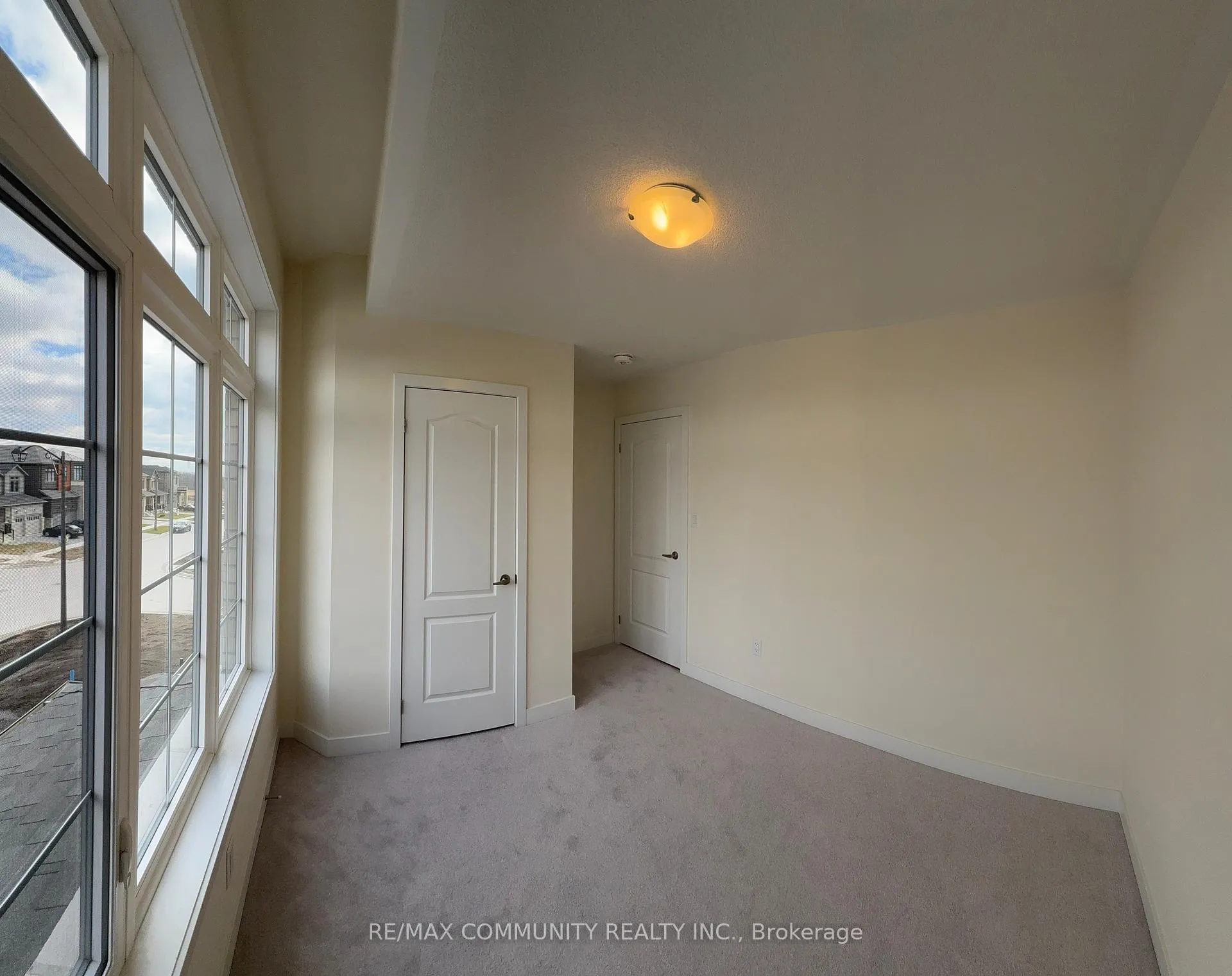 Photo 14 of 2104 Hallandale Street, Oshawa, Kedron — HOMEH