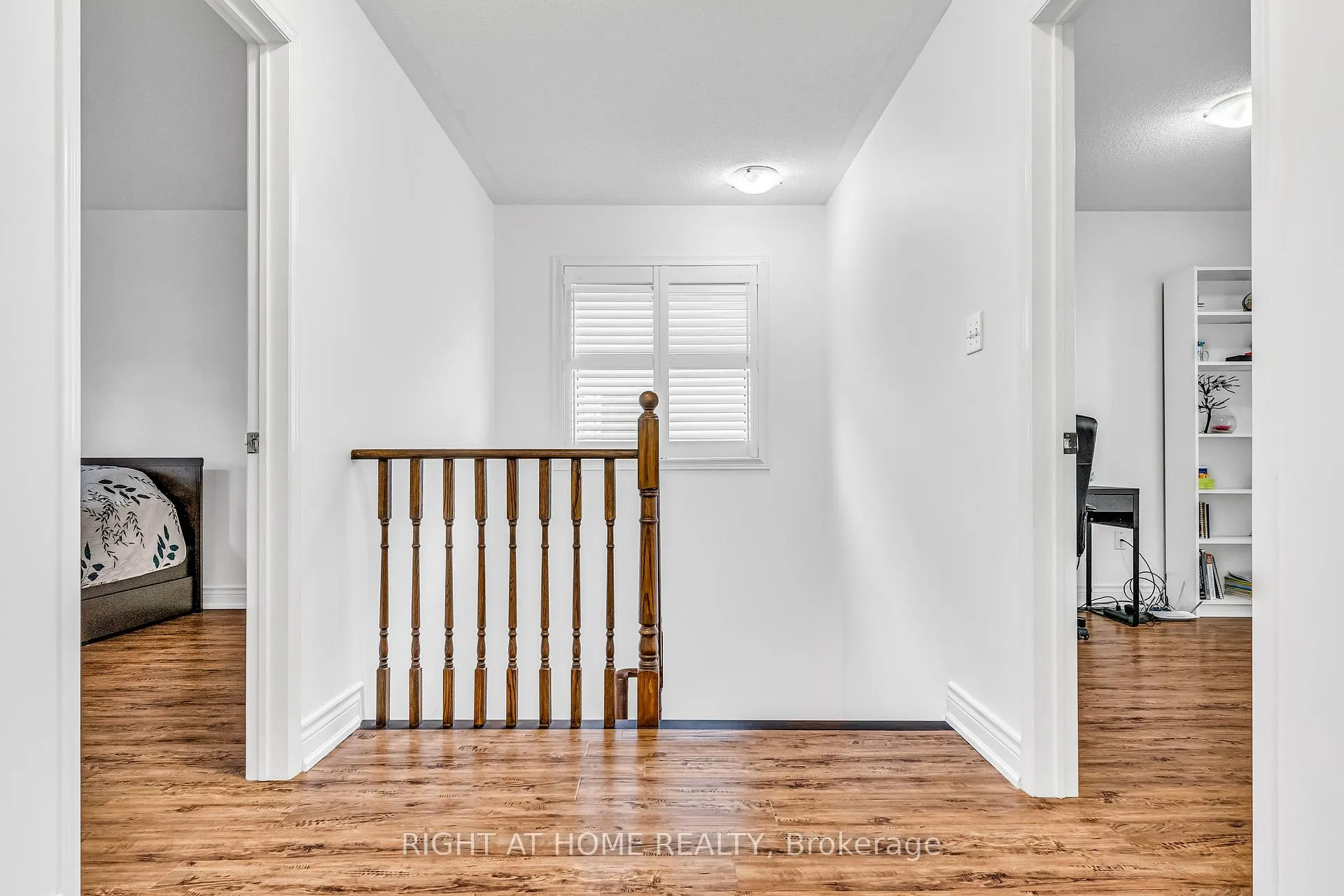 Photo 35 of 16 Warnford Circle, Ajax, Northeast Ajax — HOMEH