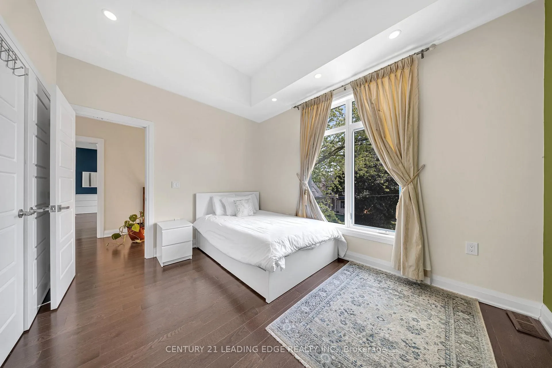 Photo 26 of 736 Hillview Crescent, Pickering, West Shore — HOMEH