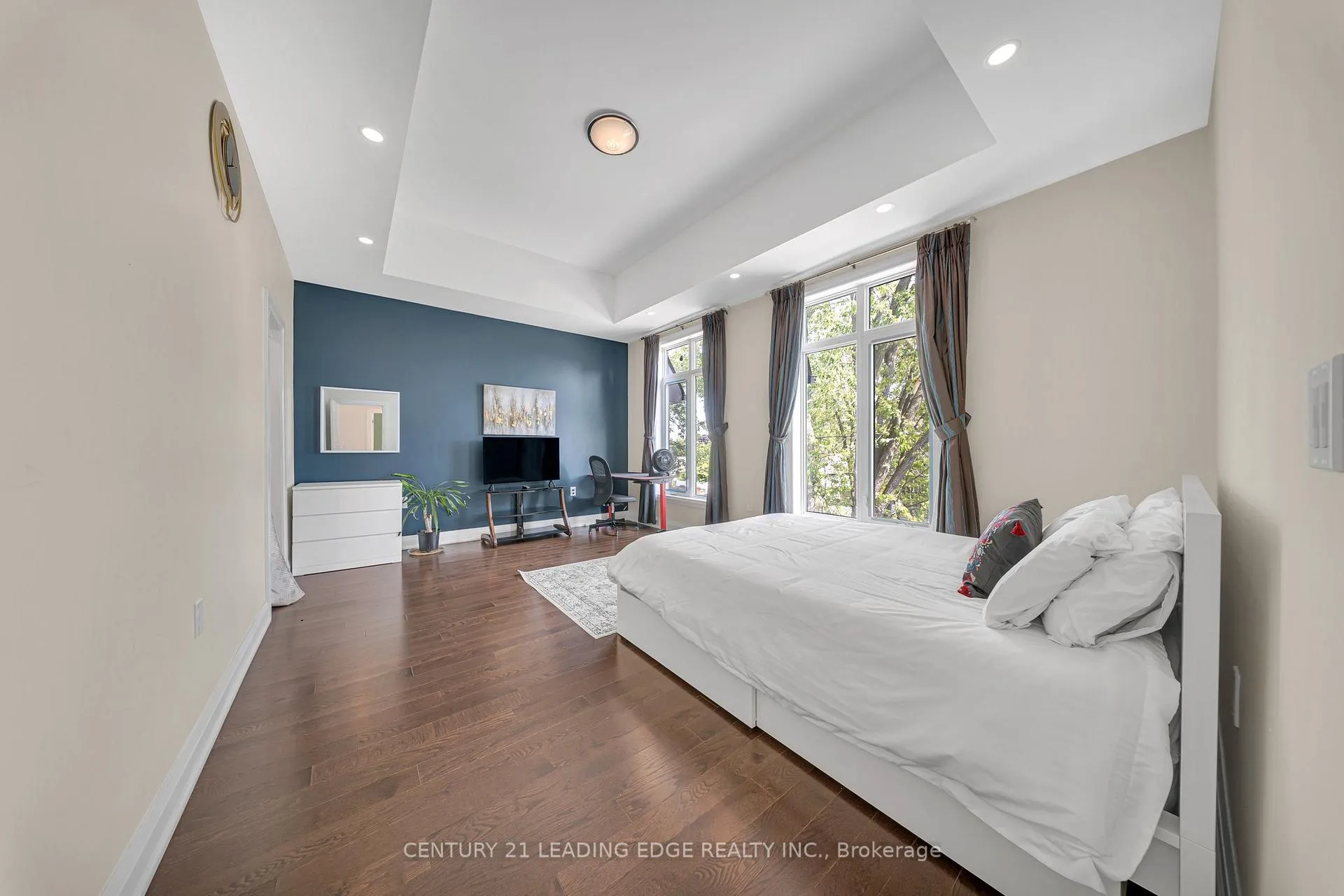Photo 28 of 736 Hillview Crescent, Pickering, West Shore — HOMEH