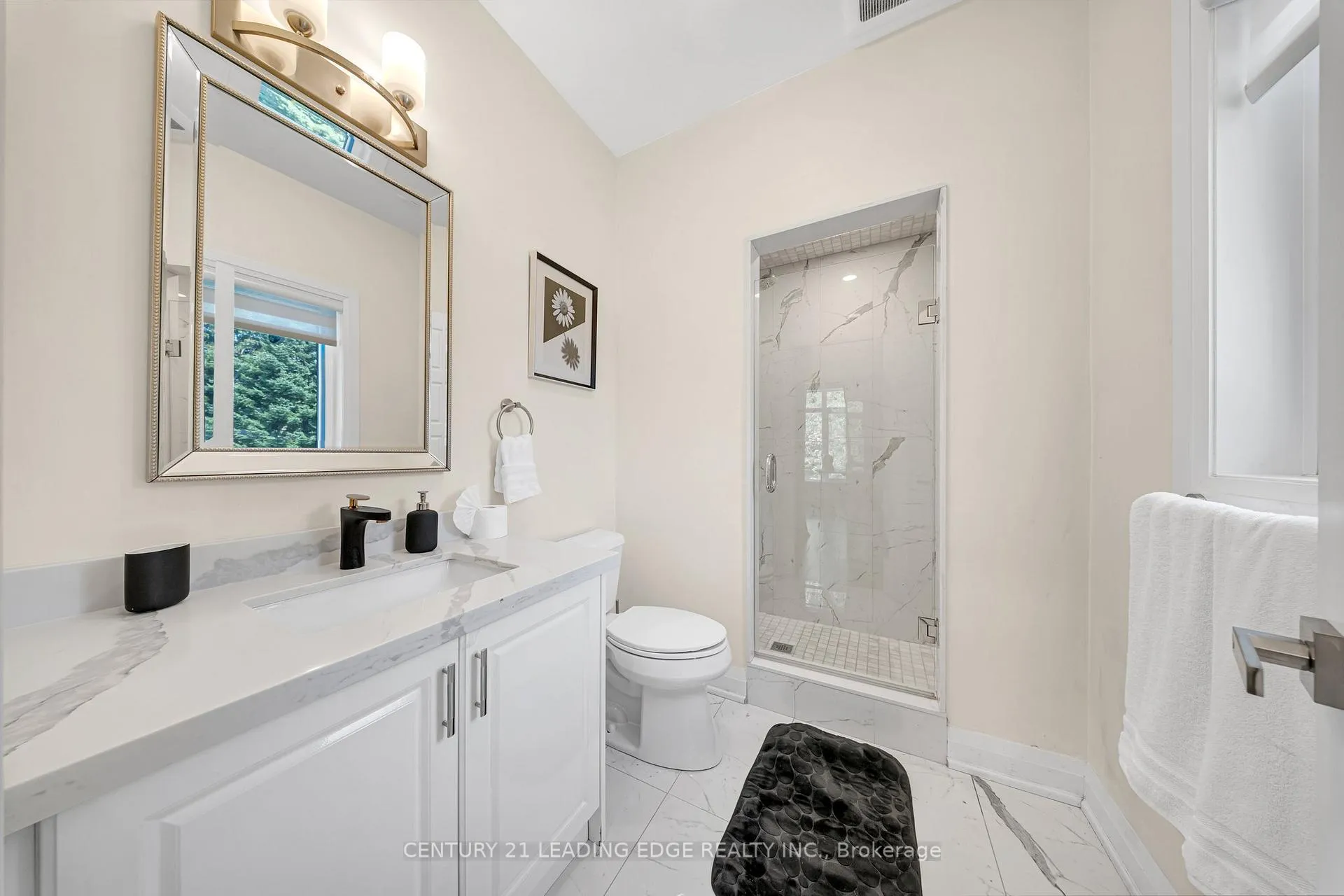 Photo 31 of 736 Hillview Crescent, Pickering, West Shore — HOMEH