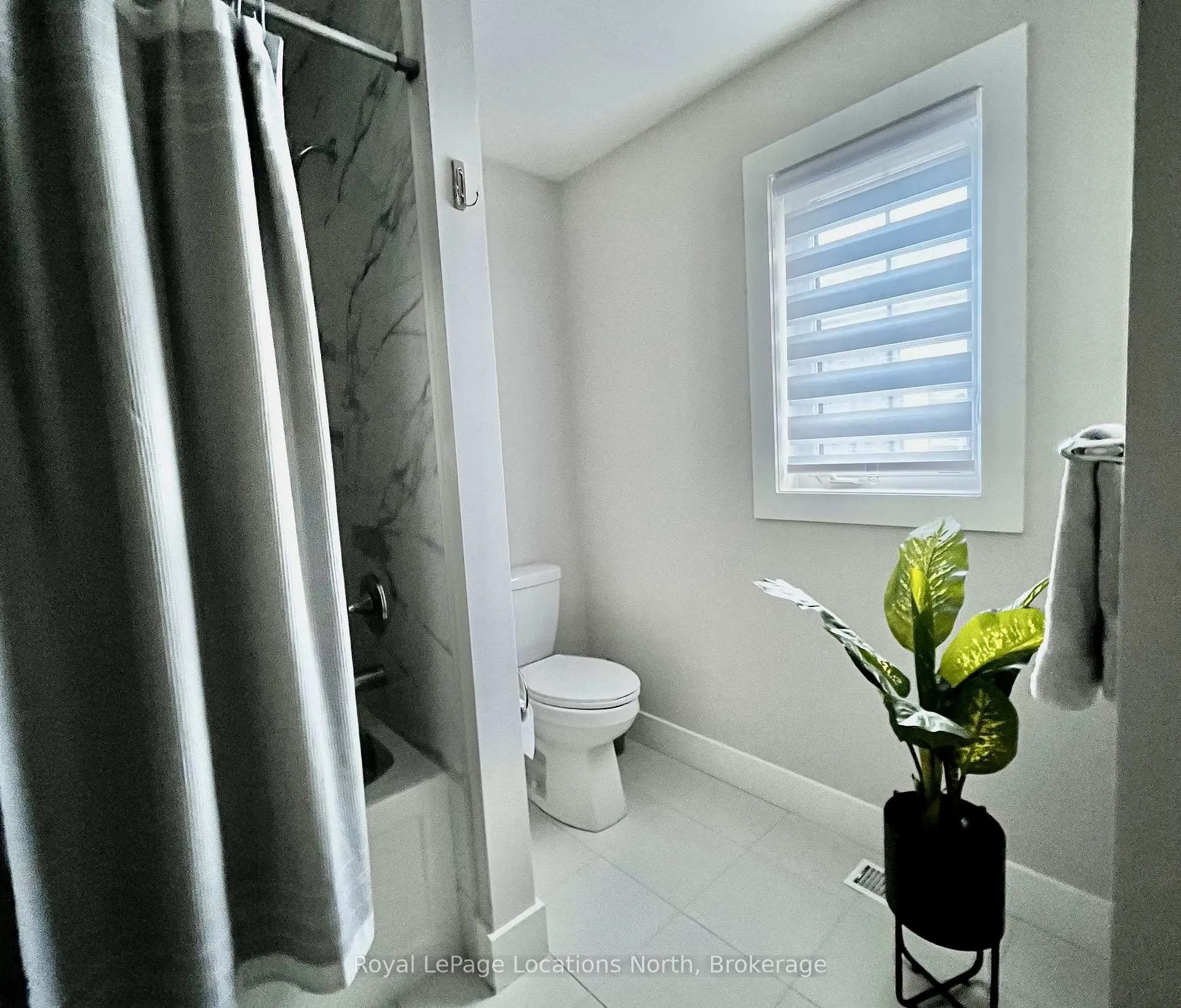 Photo 15 of 120 Black Willow Crescent, Blue Mountains — HOMEH