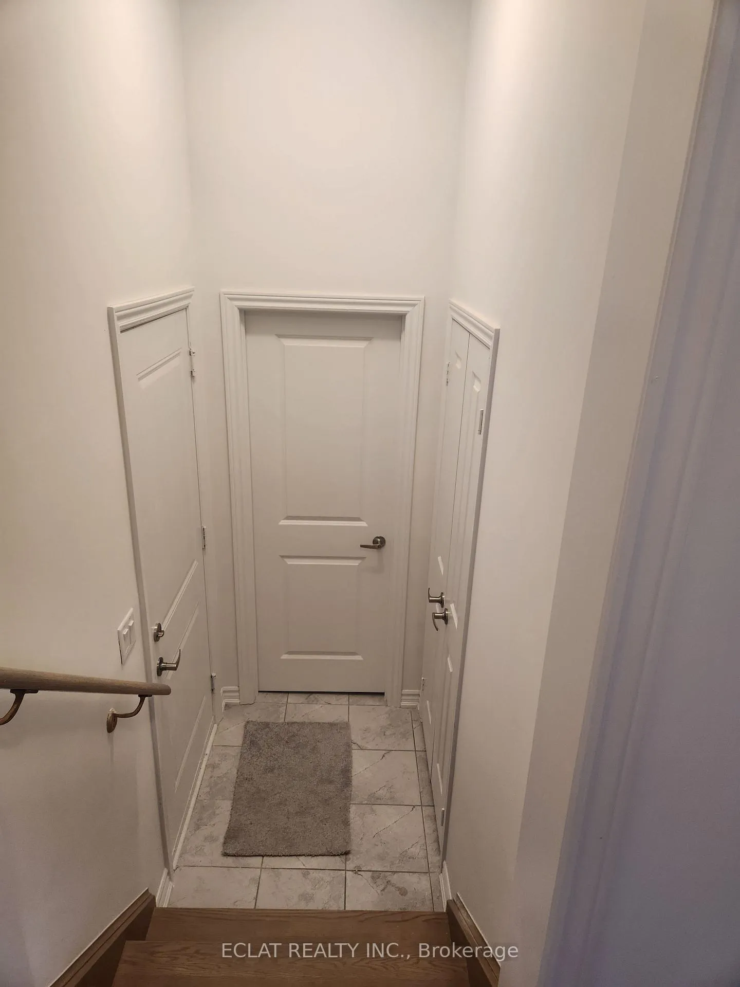 Photo 7 of 418 VanDusen Avenue E, Southgate — HOMEH