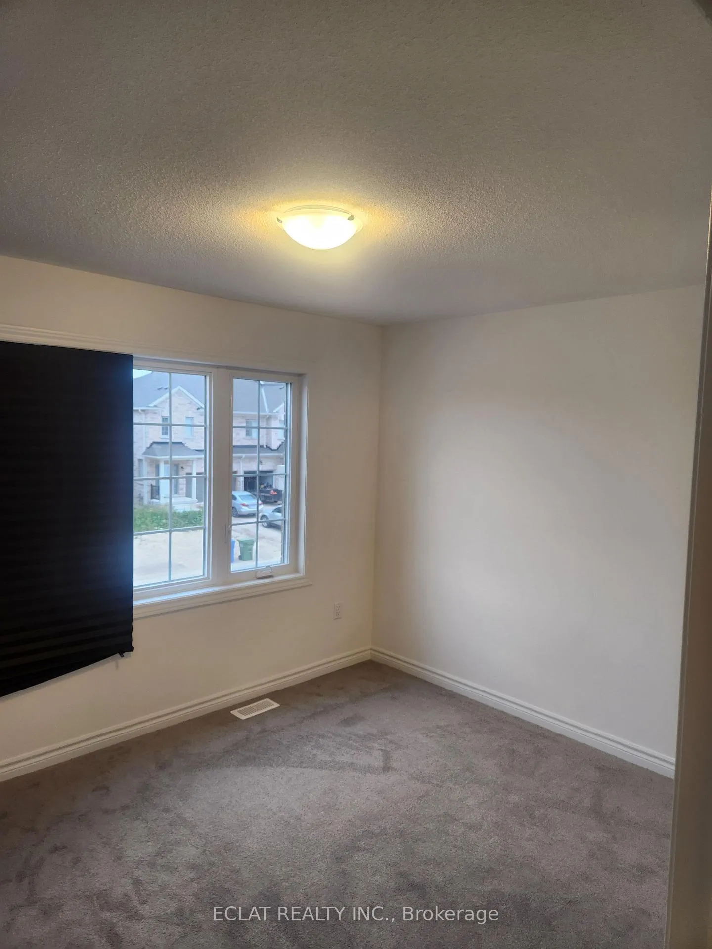Photo 13 of 418 VanDusen Avenue E, Southgate — HOMEH