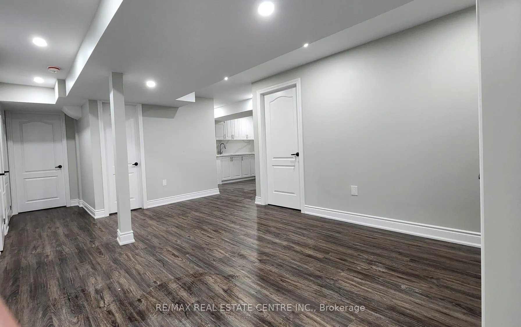 Photo 7 of 66 Fleming Crescent W, Haldimand — HOMEH
