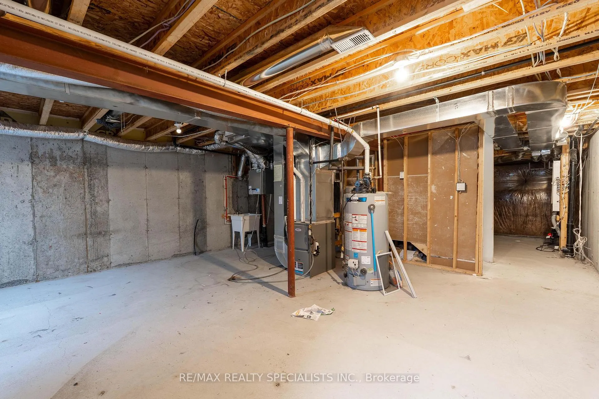 Photo 23 of 108 Forestwalk Street, Kitchener — HOMEH