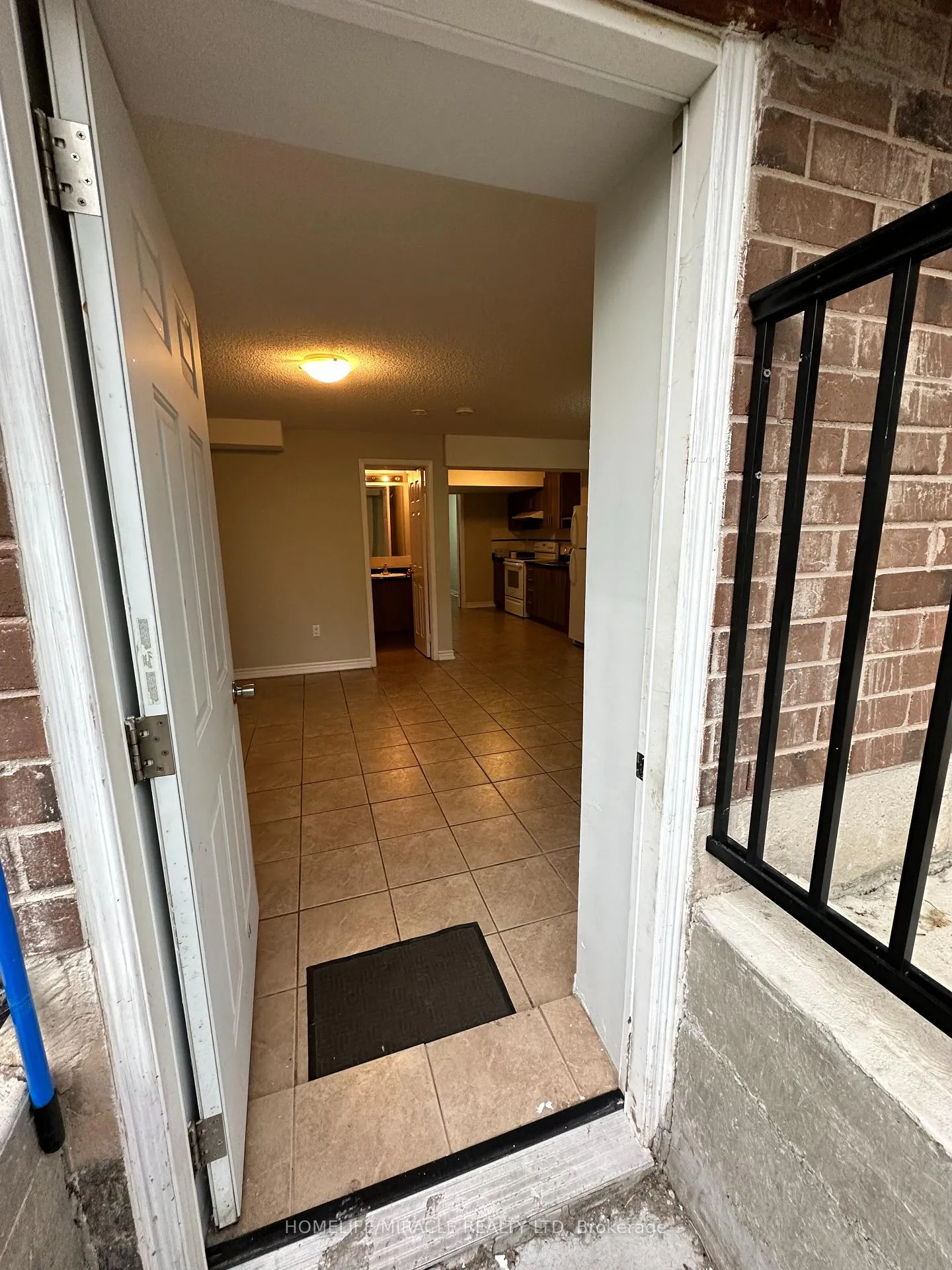Photo 1 of 350 Kincardine Terrace, Milton, Scott — HOMEH