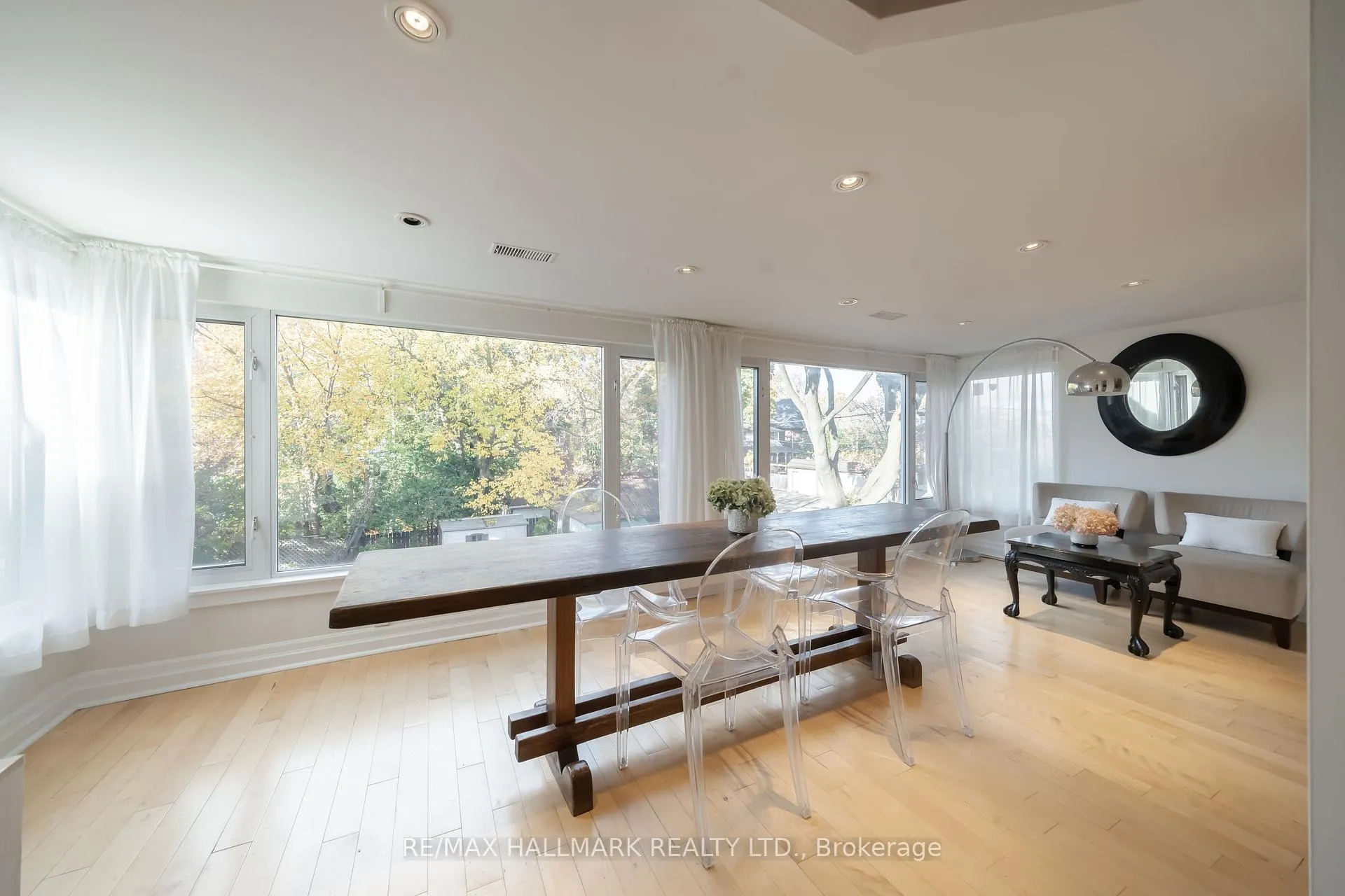 Photo 3 of Unit 2/F, 524 Markham Street, Toronto, Palmerston-Little Italy — HOMEH