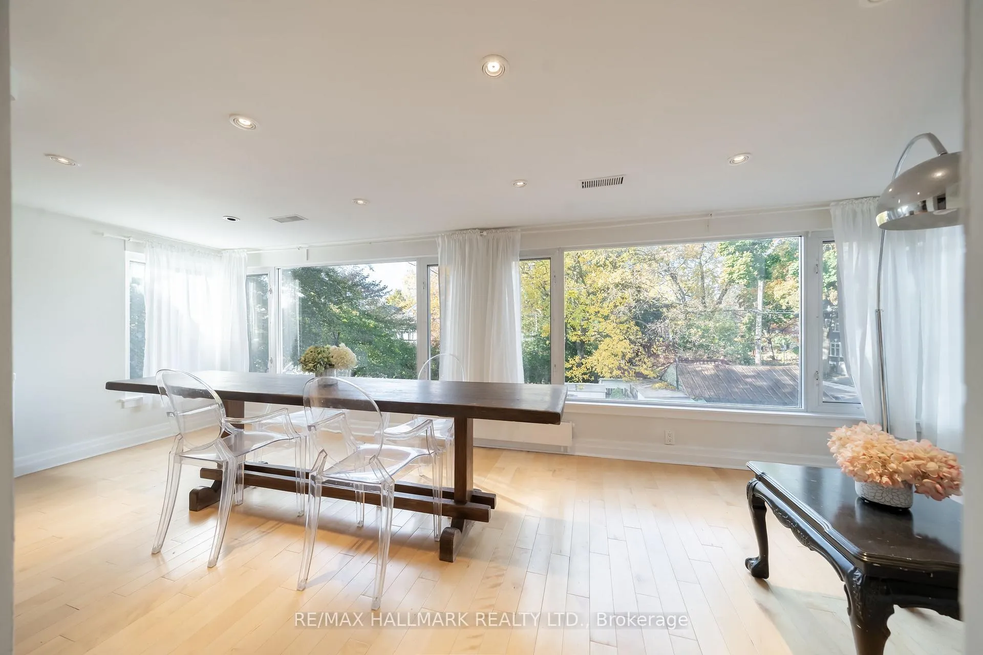 Photo 4 of Unit 2/F, 524 Markham Street, Toronto, Palmerston-Little Italy — HOMEH