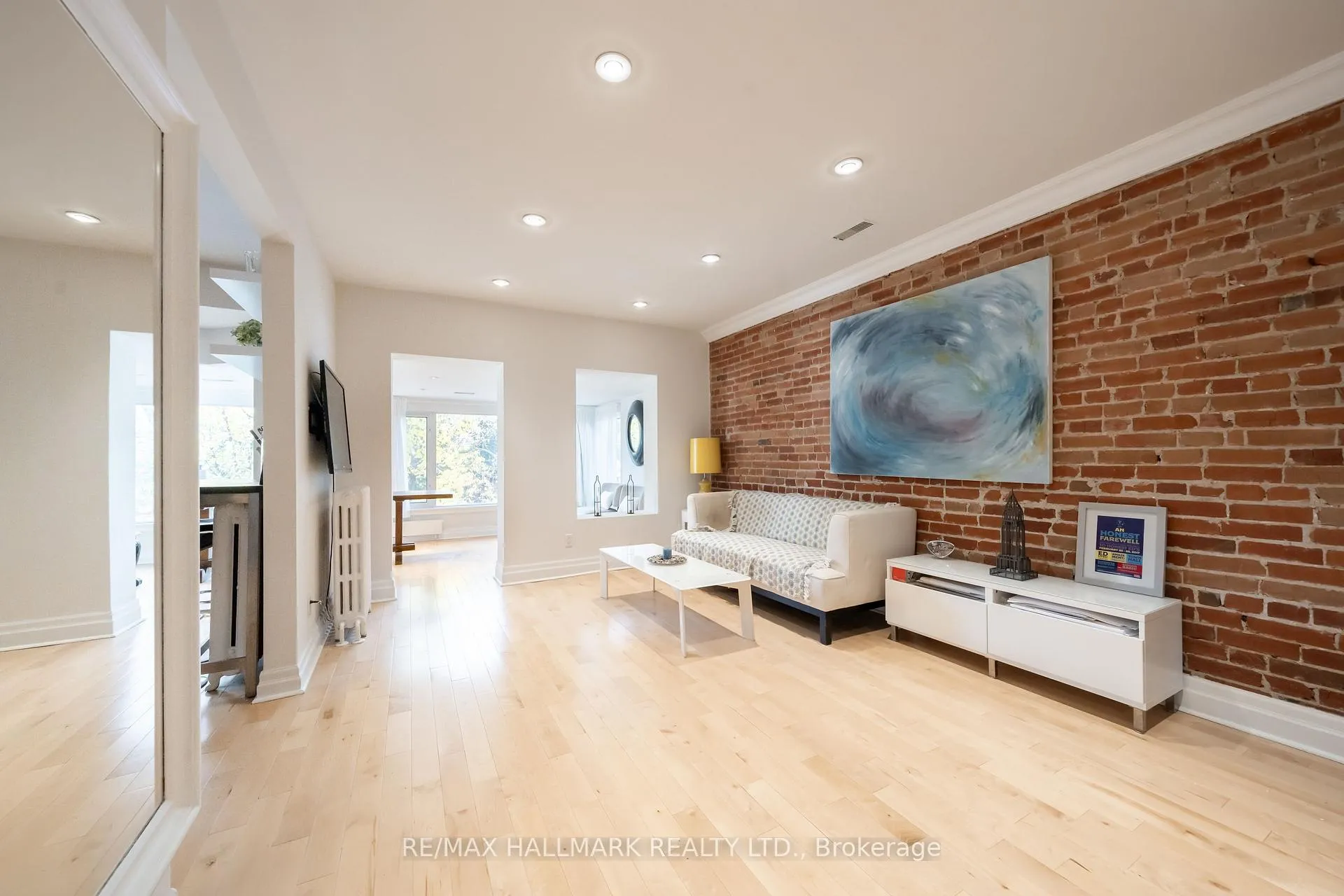 Photo 10 of Unit 2/F, 524 Markham Street, Toronto, Palmerston-Little Italy — HOMEH