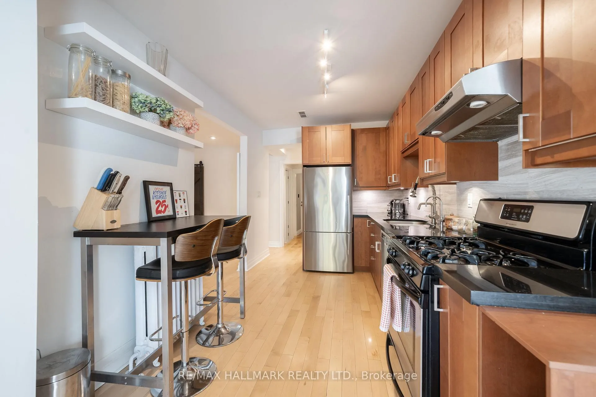 Photo 16 of Unit 2/F, 524 Markham Street, Toronto, Palmerston-Little Italy — HOMEH